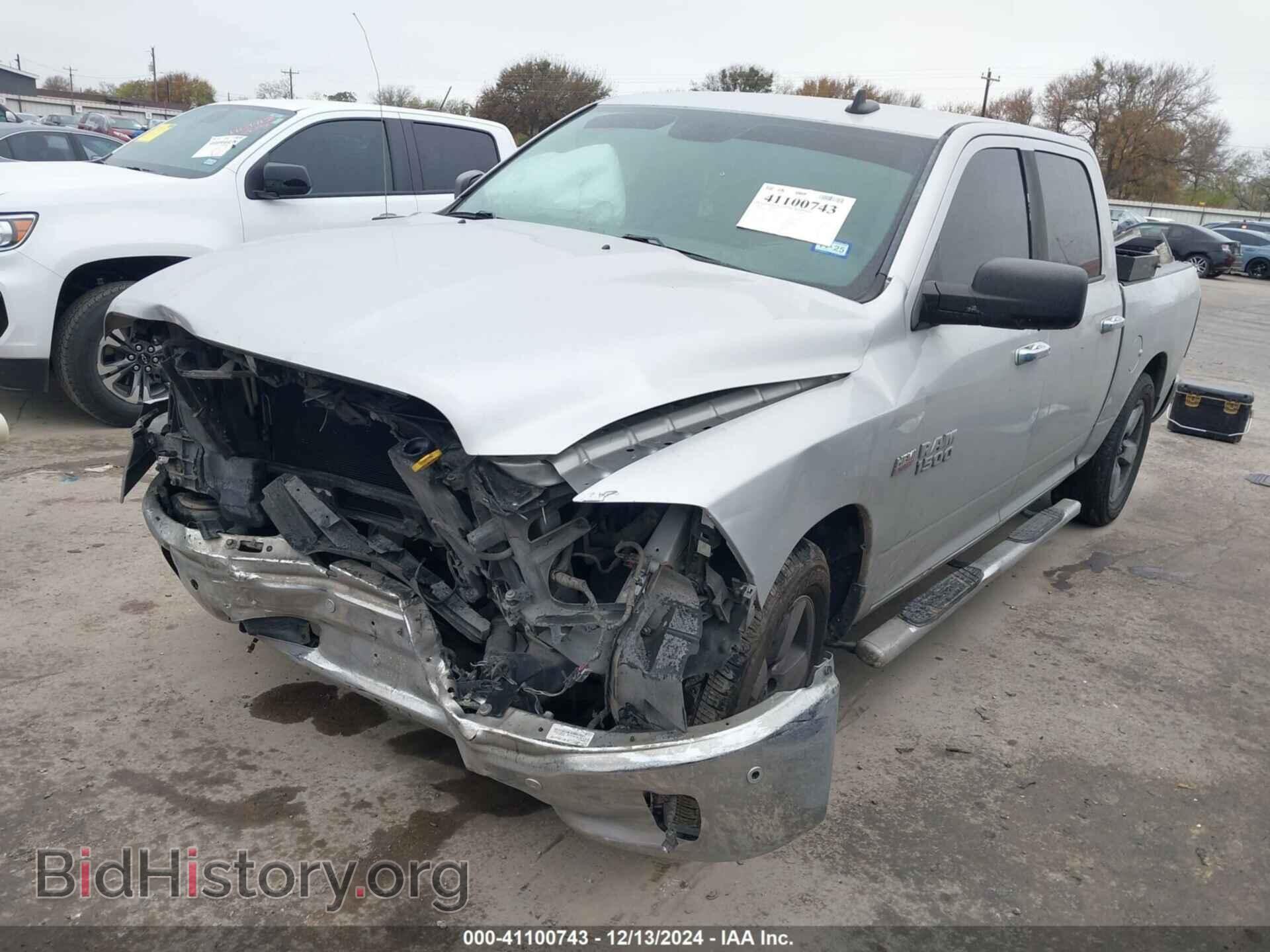 2016 RAM 1500 - VIN: 3C6RR6LT8GG364024 - Фото 2