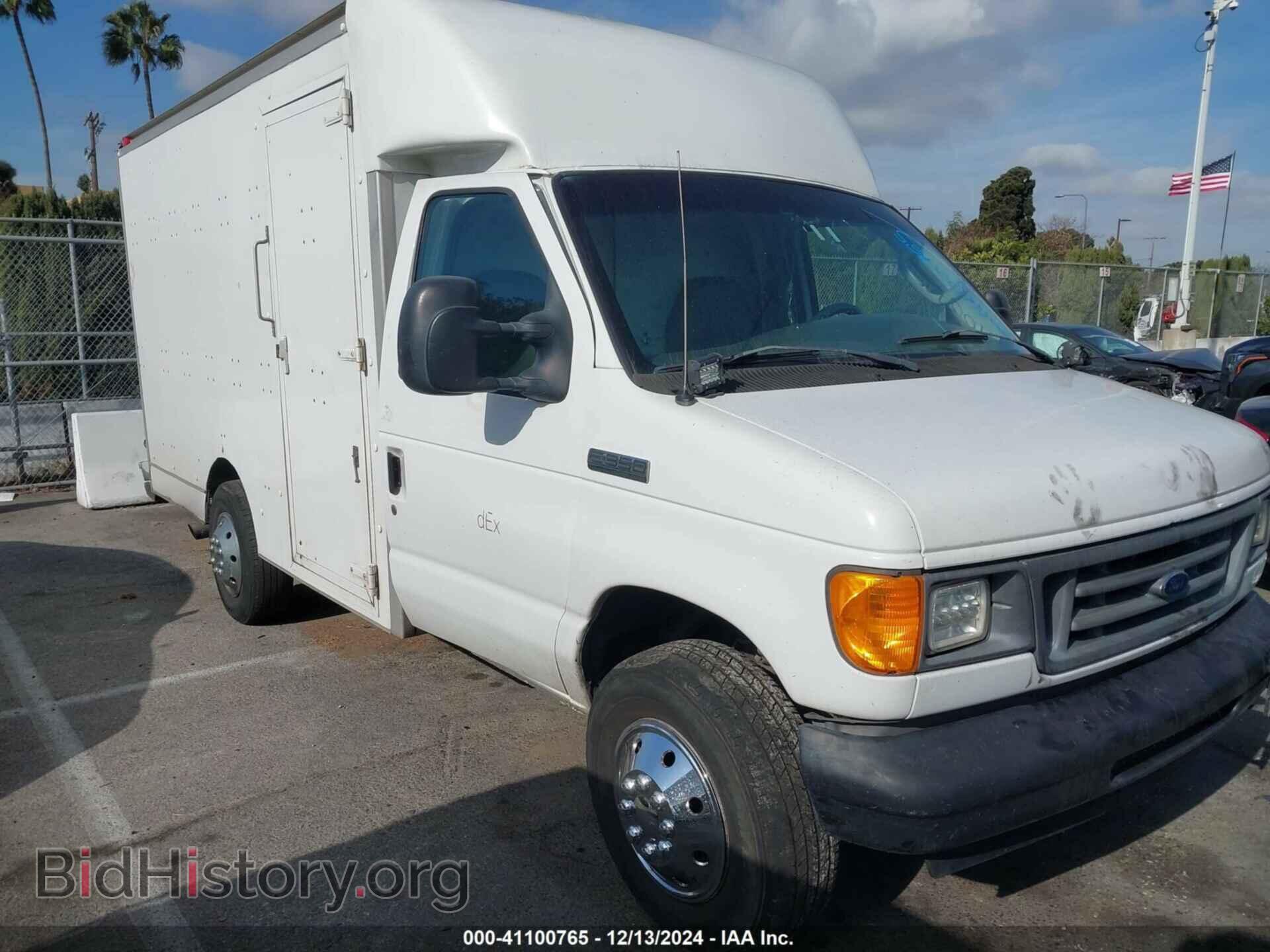 Photo 1FDSE35L87DA30828 - FORD E-350 CUTAWAY 2007