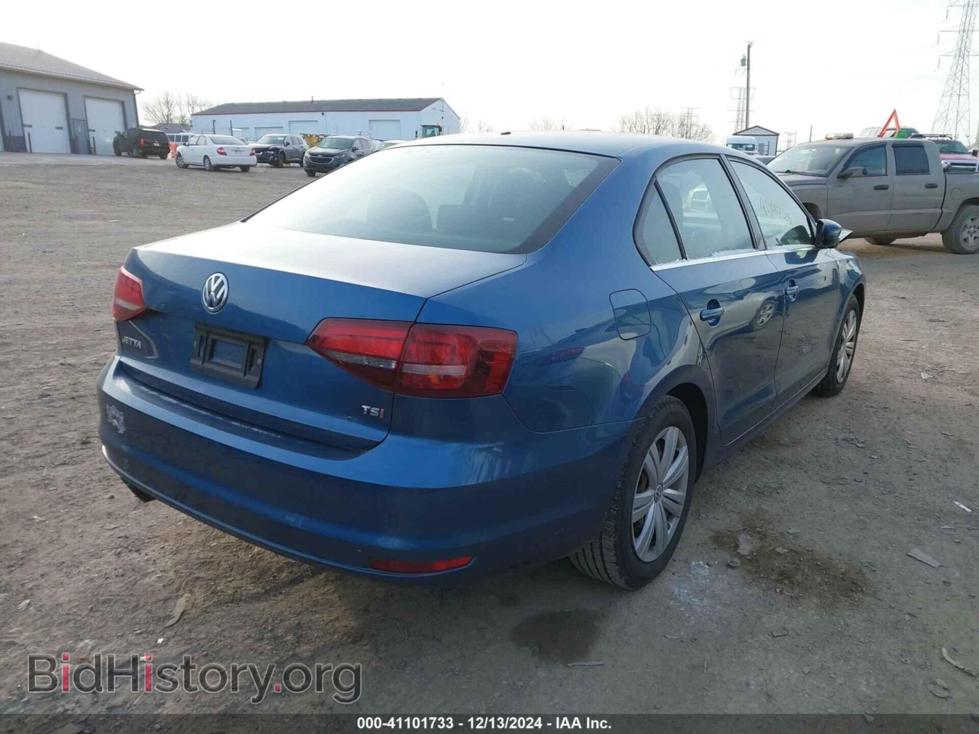 2017 VOLKSWAGEN JETTA - VIN: 3VW2B7AJ9HM326467 - Фото 4