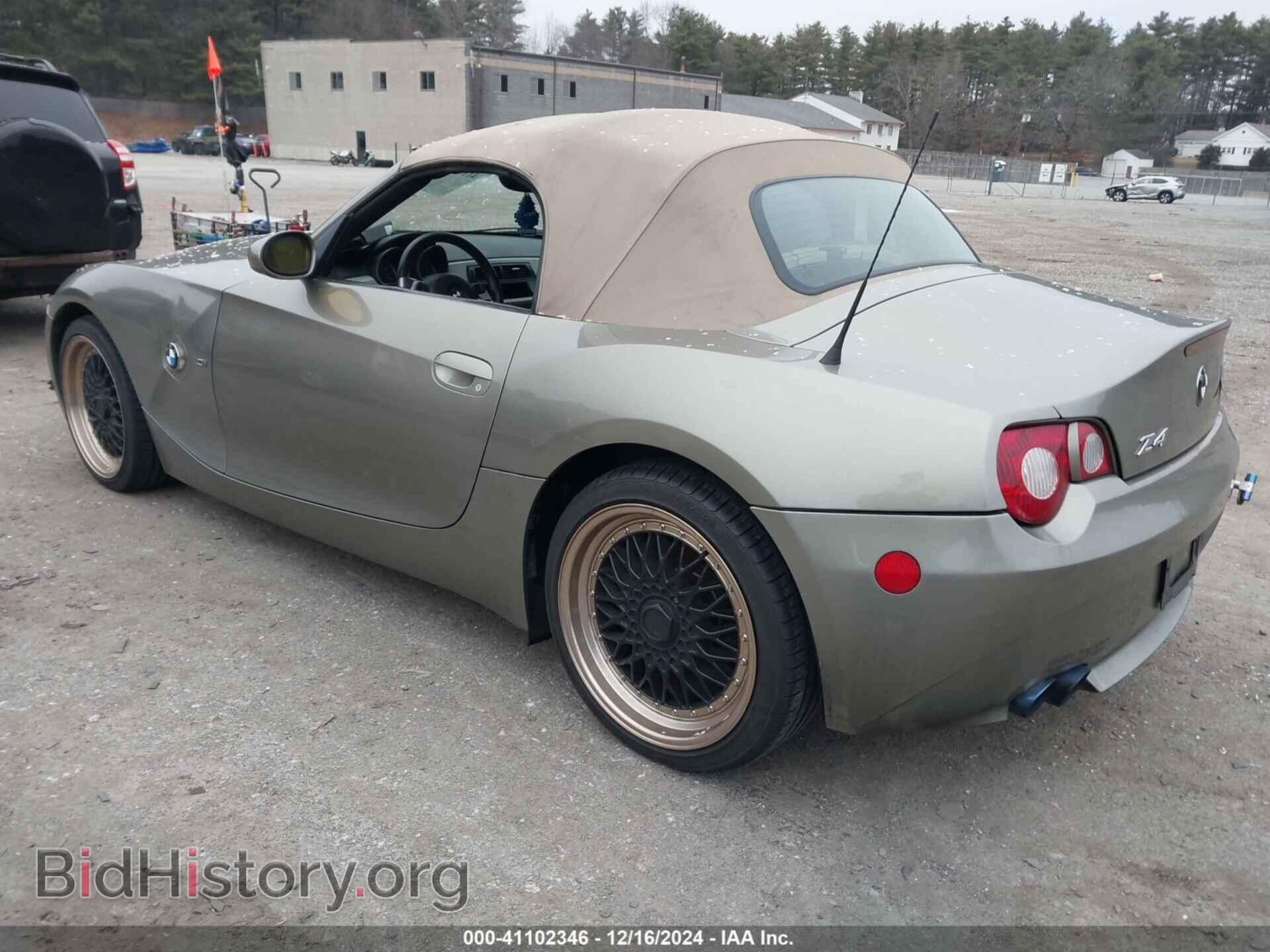 2005 BMW Z4 - VIN: 4USBT33585LS56721 - Фото 3