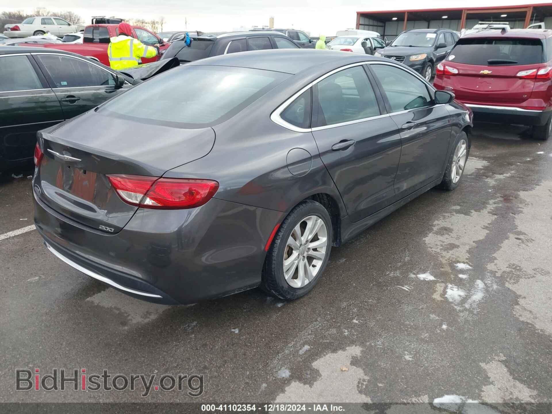 2015 CHRYSLER 200 - VIN: 1C3CCCAB3FN717188 - Фото 4