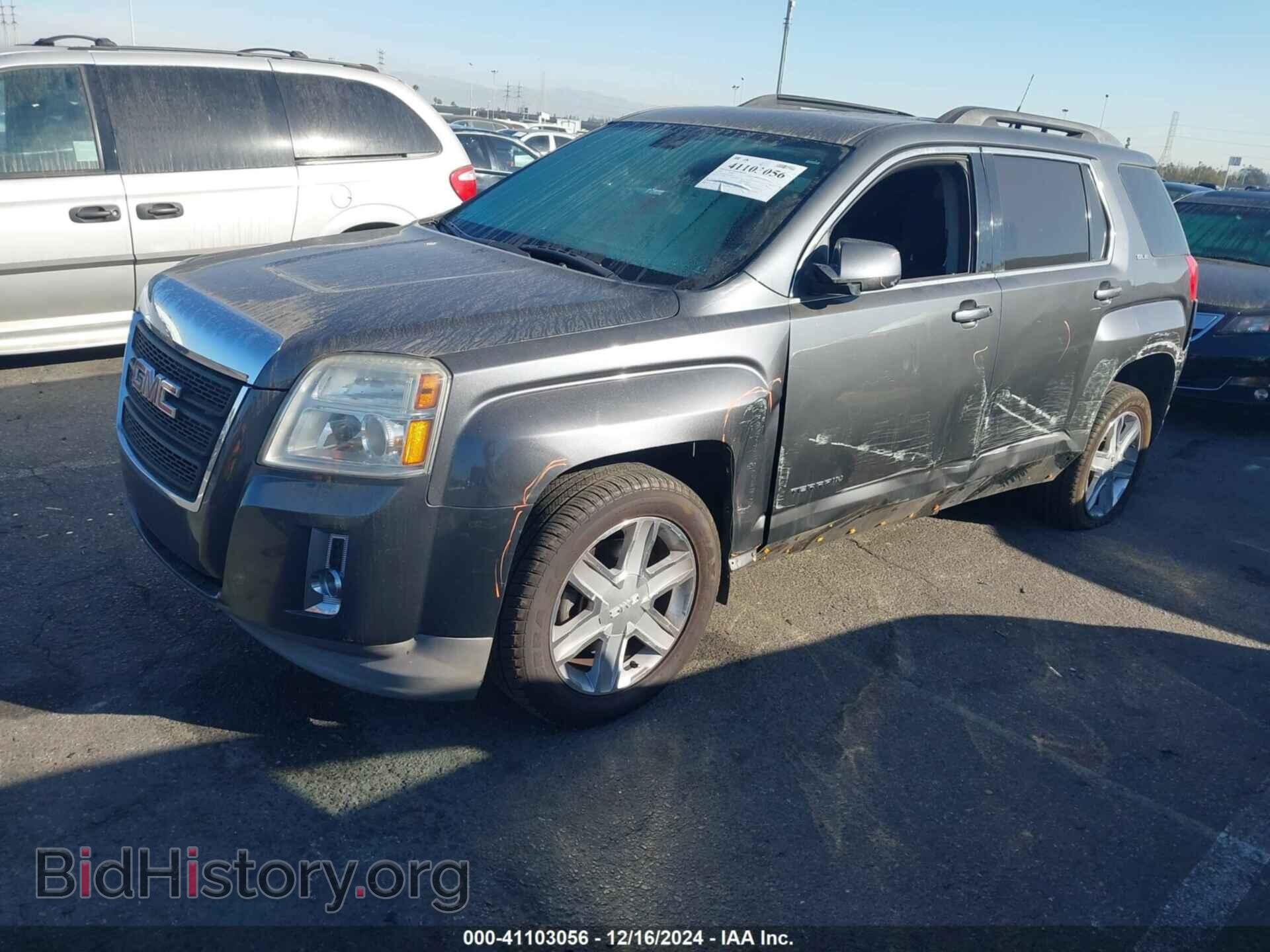2010 GMC TERRAIN - VIN: 2CTFLEEW2A6246637 - Photo 2