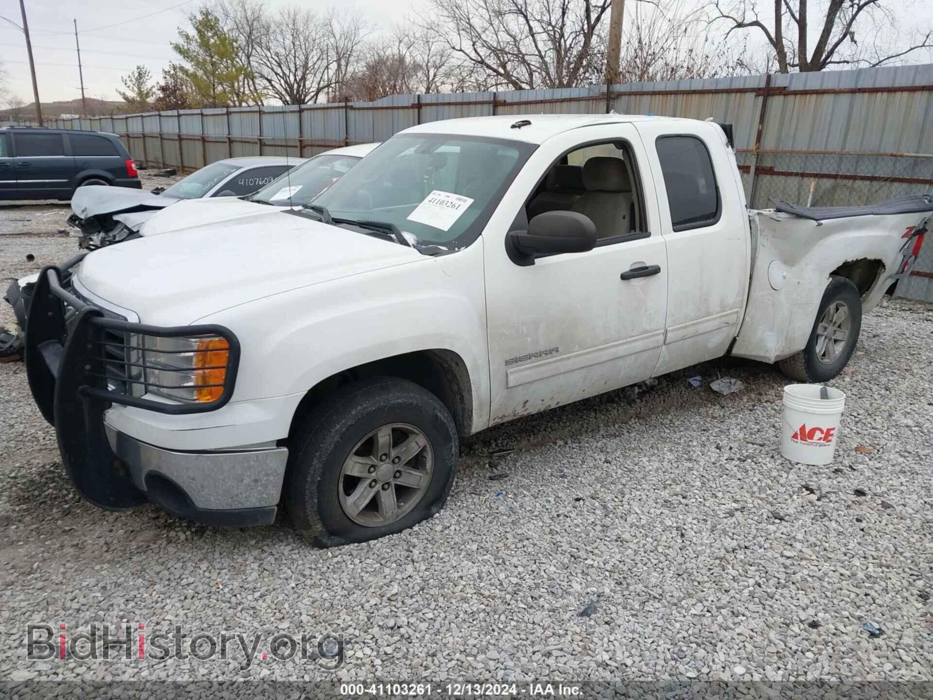2011 GMC SIERRA 1500 - VIN: 1GTR2VE30BZ170228 - Фото 2