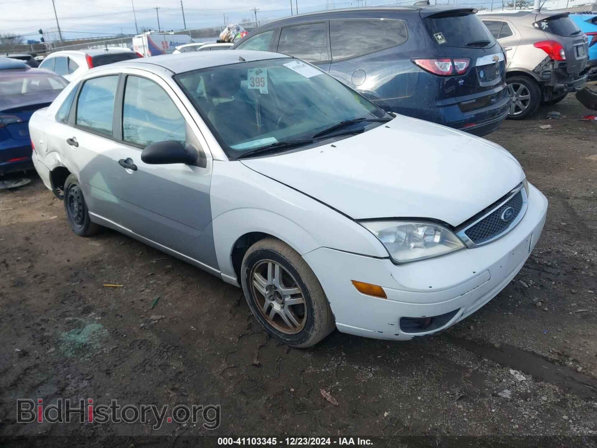 Фотография 1FAFP34N65W134910 - FORD FOCUS 2005
