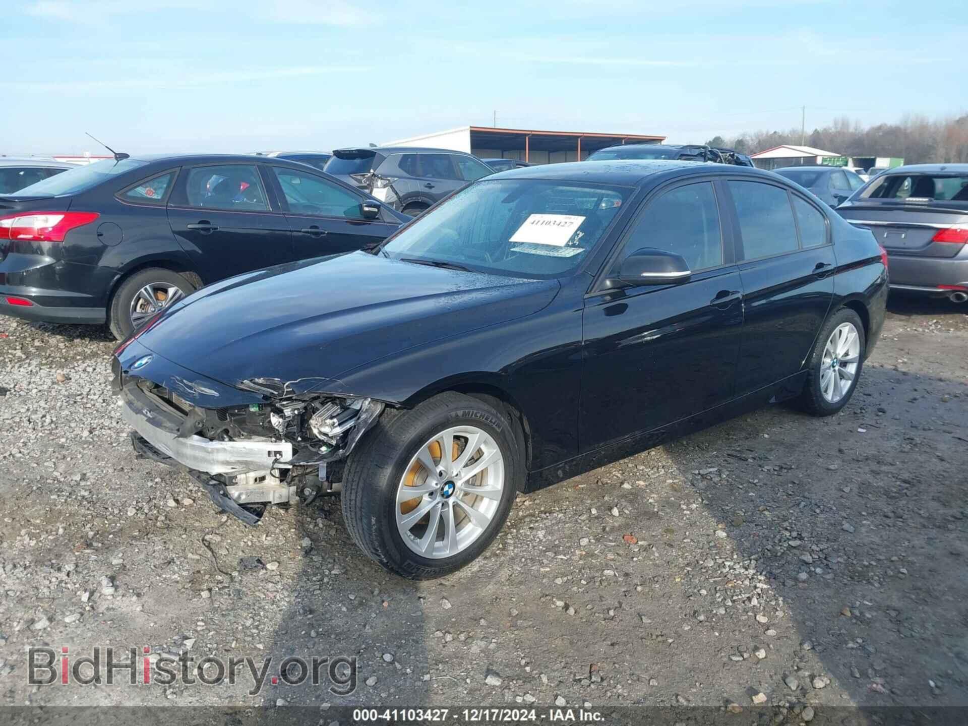 2018 BMW 320I - VIN: WBA8A9C57JK622660 - Фото 2