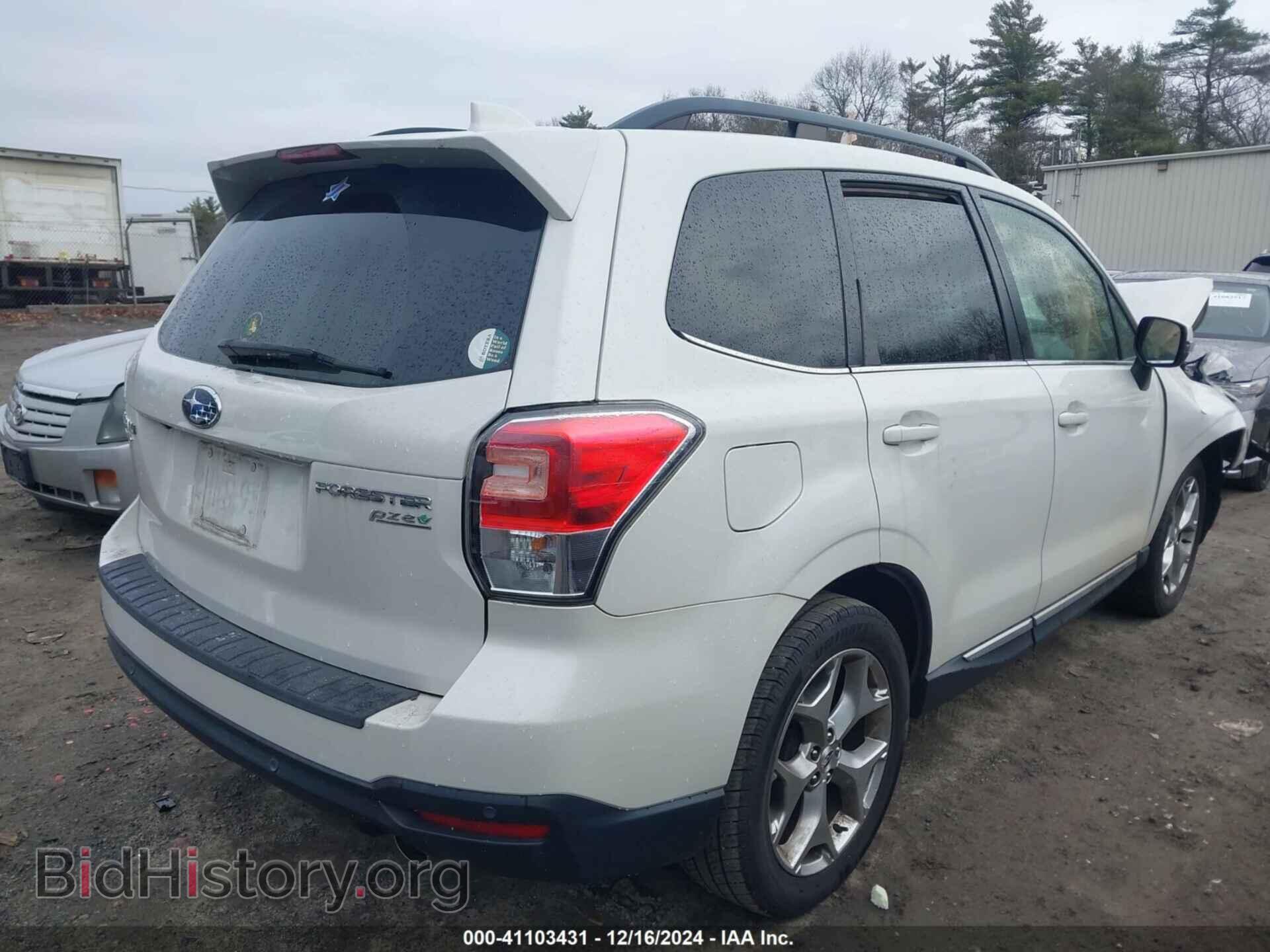 2017 SUBARU FORESTER - VIN: JF2SJAWC6HH533708 - Фото 4
