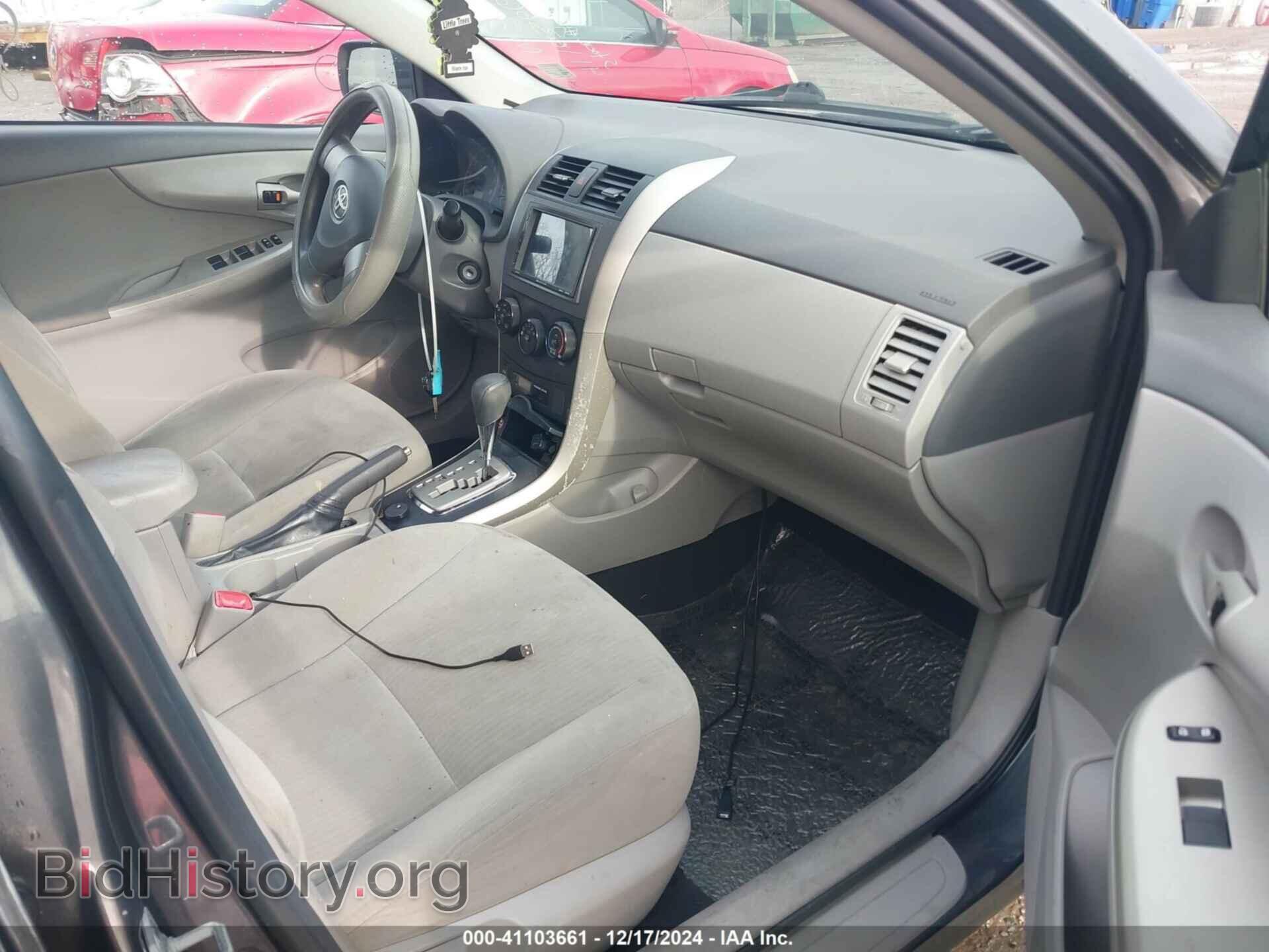2010 TOYOTA COROLLA - VIN: 2T1BU4EE2AC417247 - Фото 5