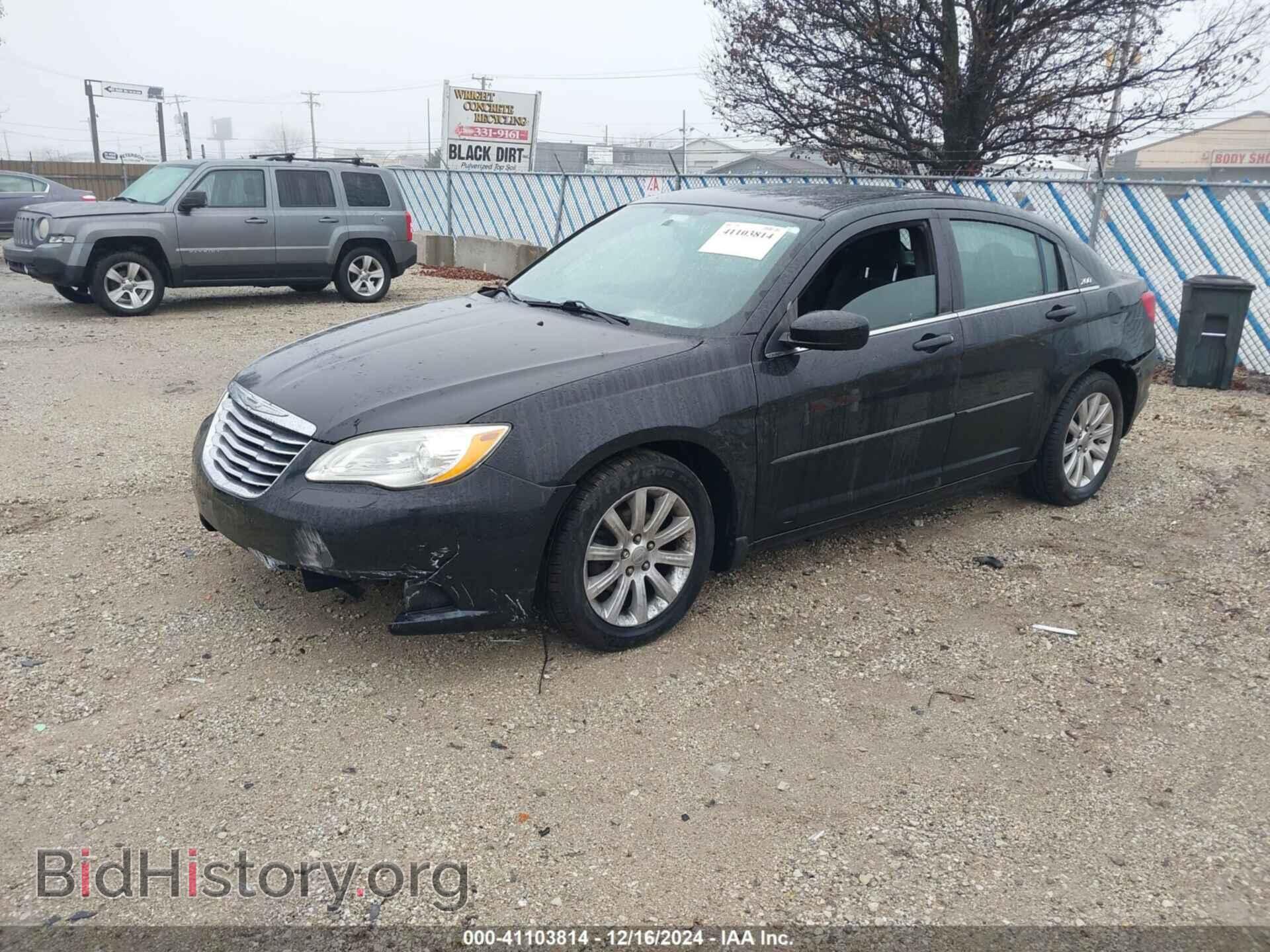 2012 CHRYSLER 200 - VIN: 1C3CCBBB3CN204947 - Фото 2