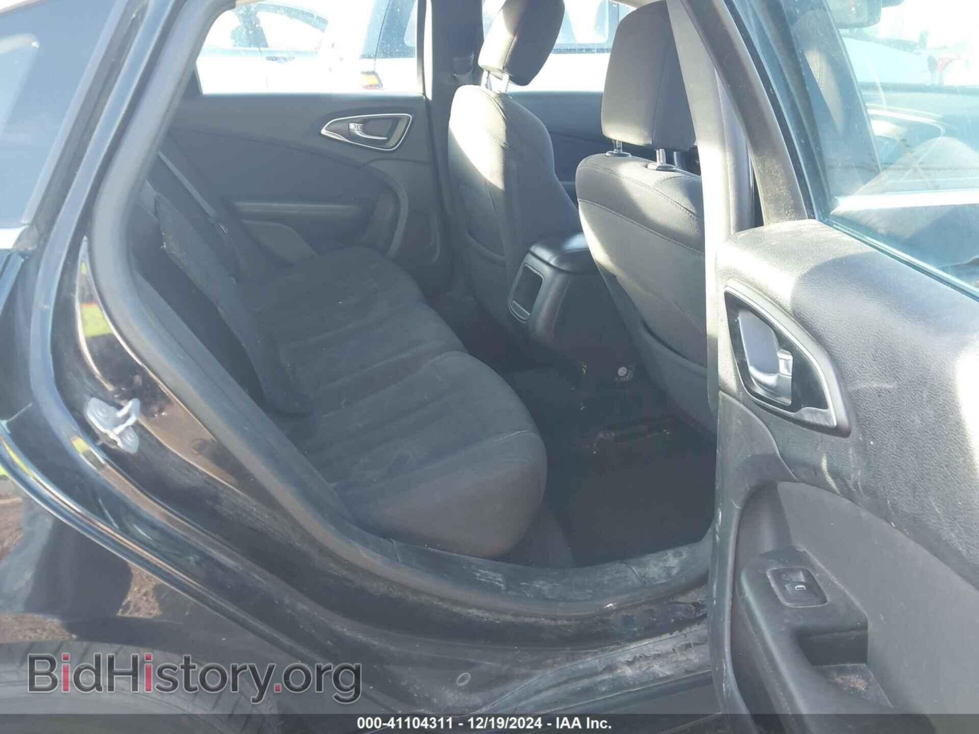 2016 CHRYSLER 200 - VIN: 1C3CCCAB0GN143974 - Фото 8