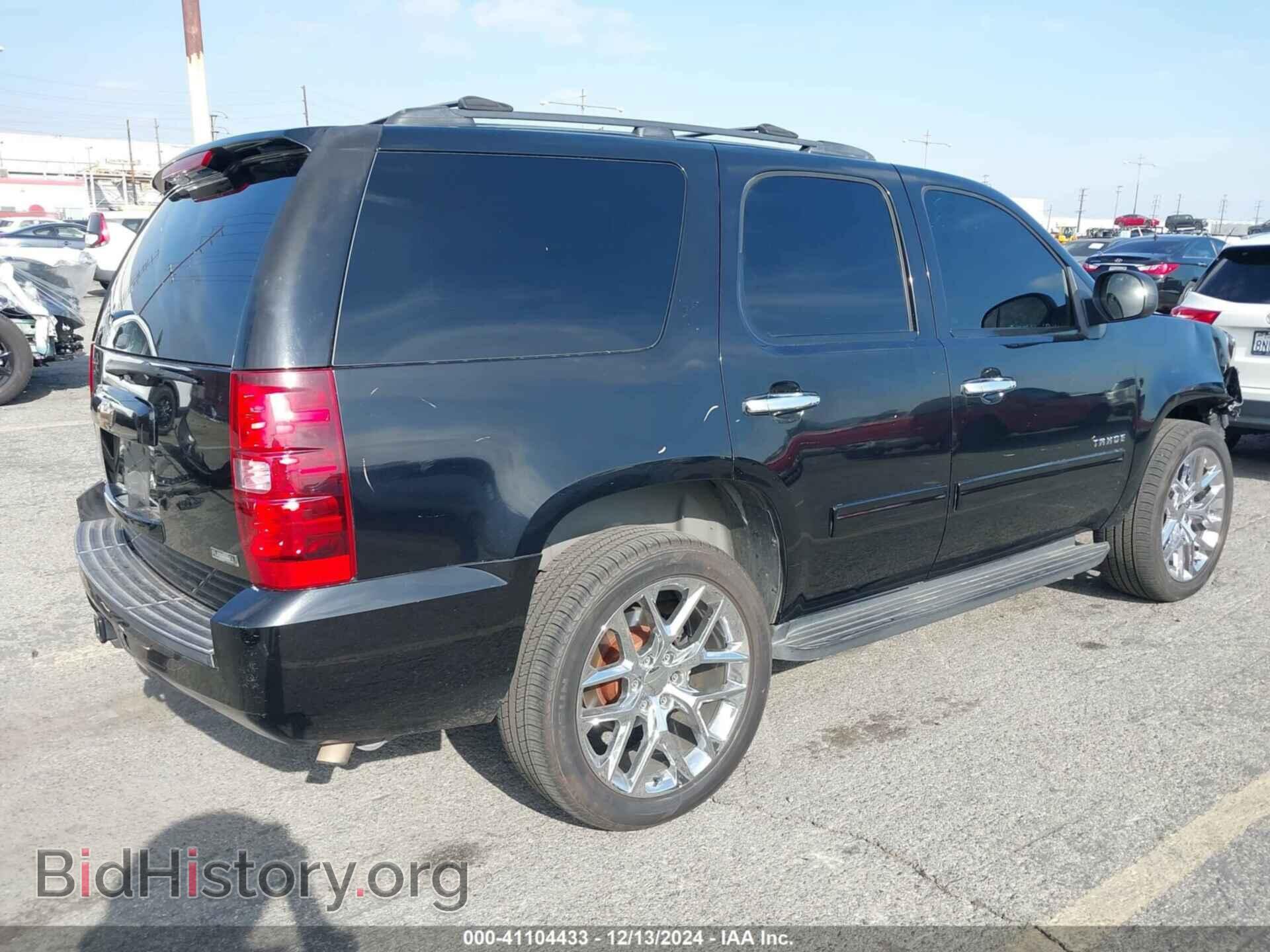 2011 CHEVROLET TAHOE - VIN: 1GNSCAE07BR123797 - Фото 4