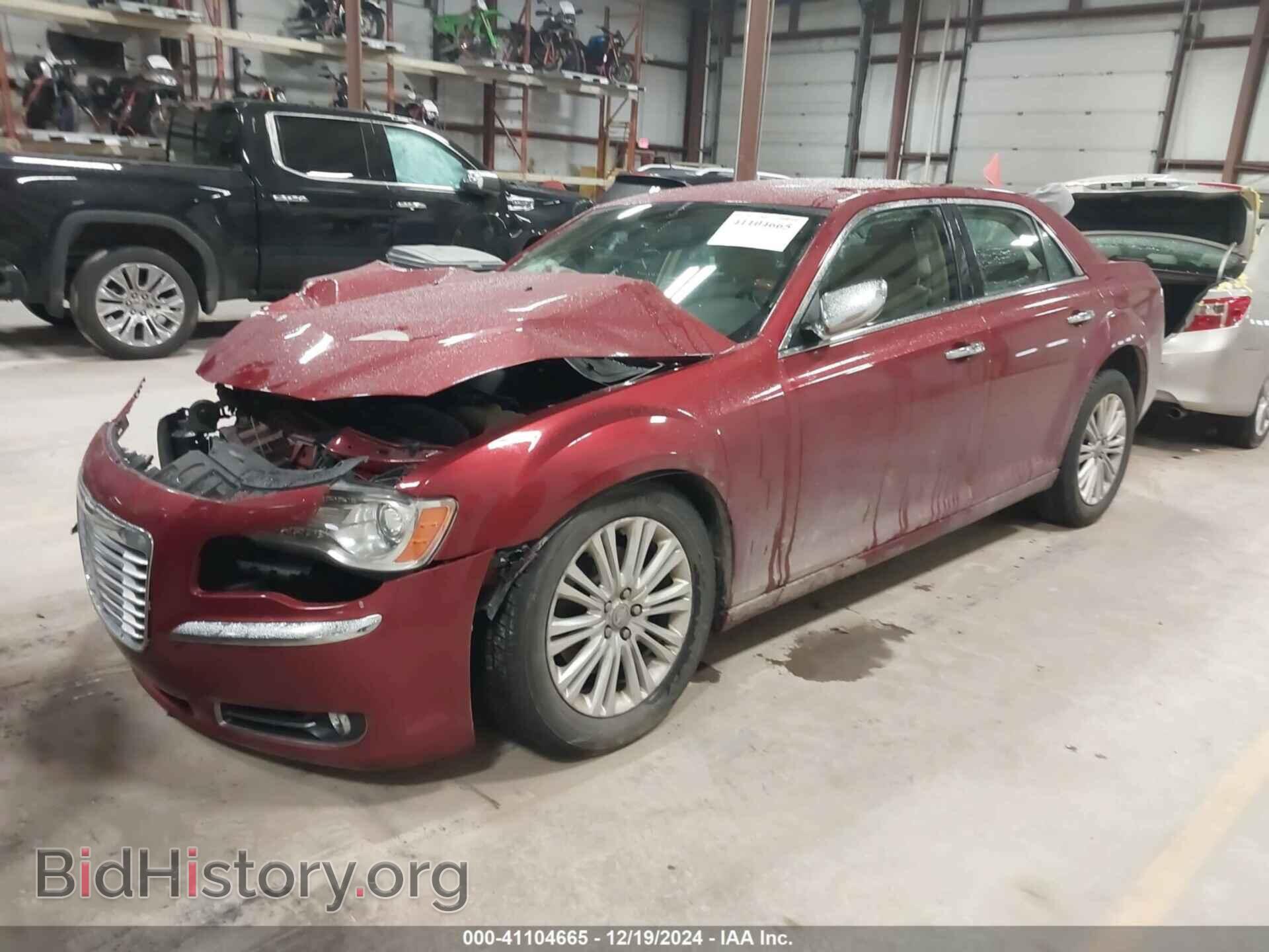 2014 CHRYSLER 300C - VIN: 2C3CCAKG4EH331465 - Фото 2
