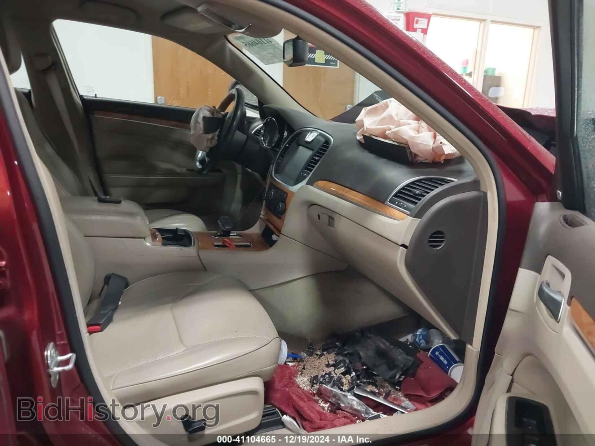 2014 CHRYSLER 300C - VIN: 2C3CCAKG4EH331465 - Фото 5
