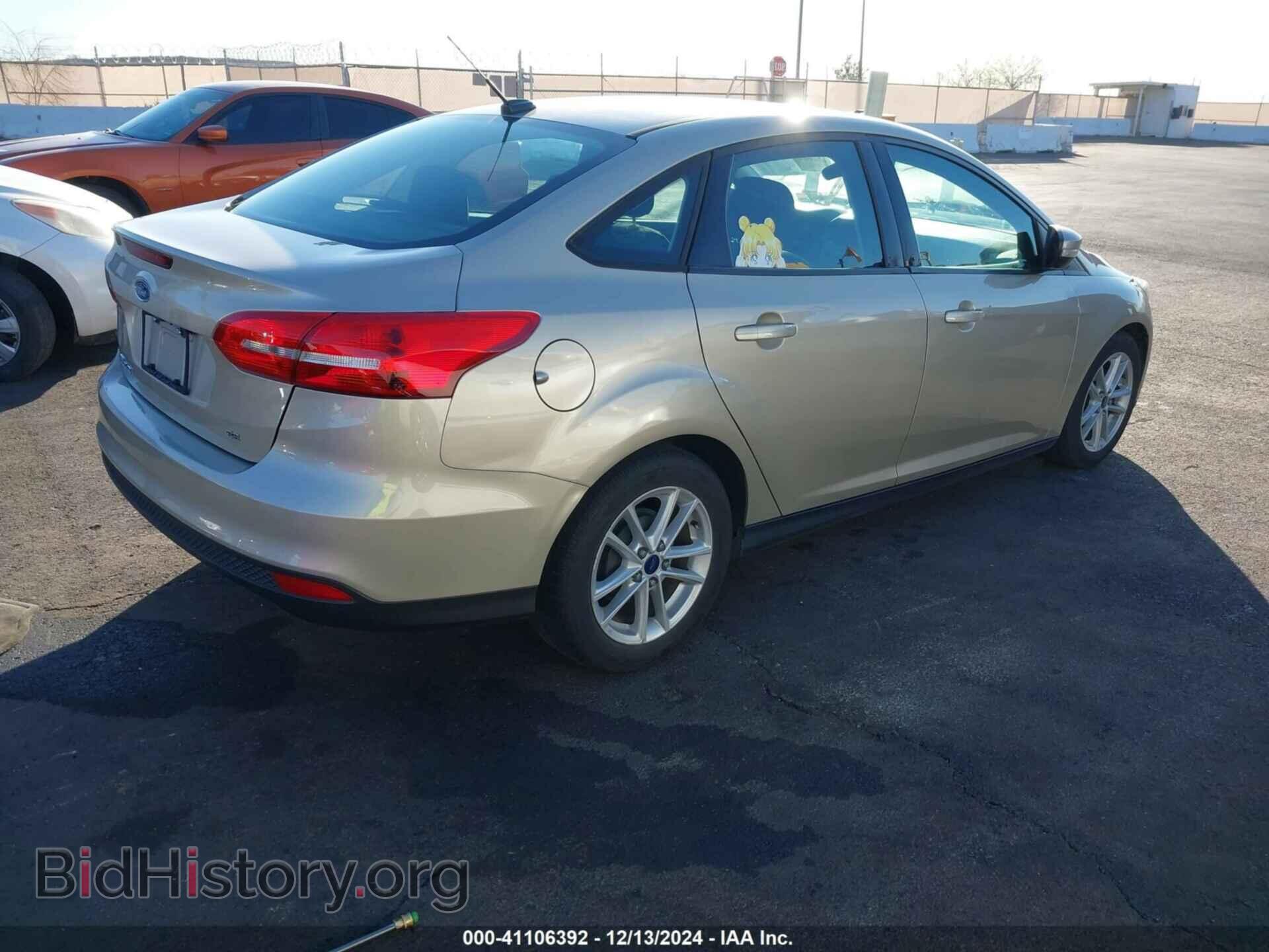 2017 FORD FOCUS - VIN: 1FADP3F21HL296492 - Фото 4
