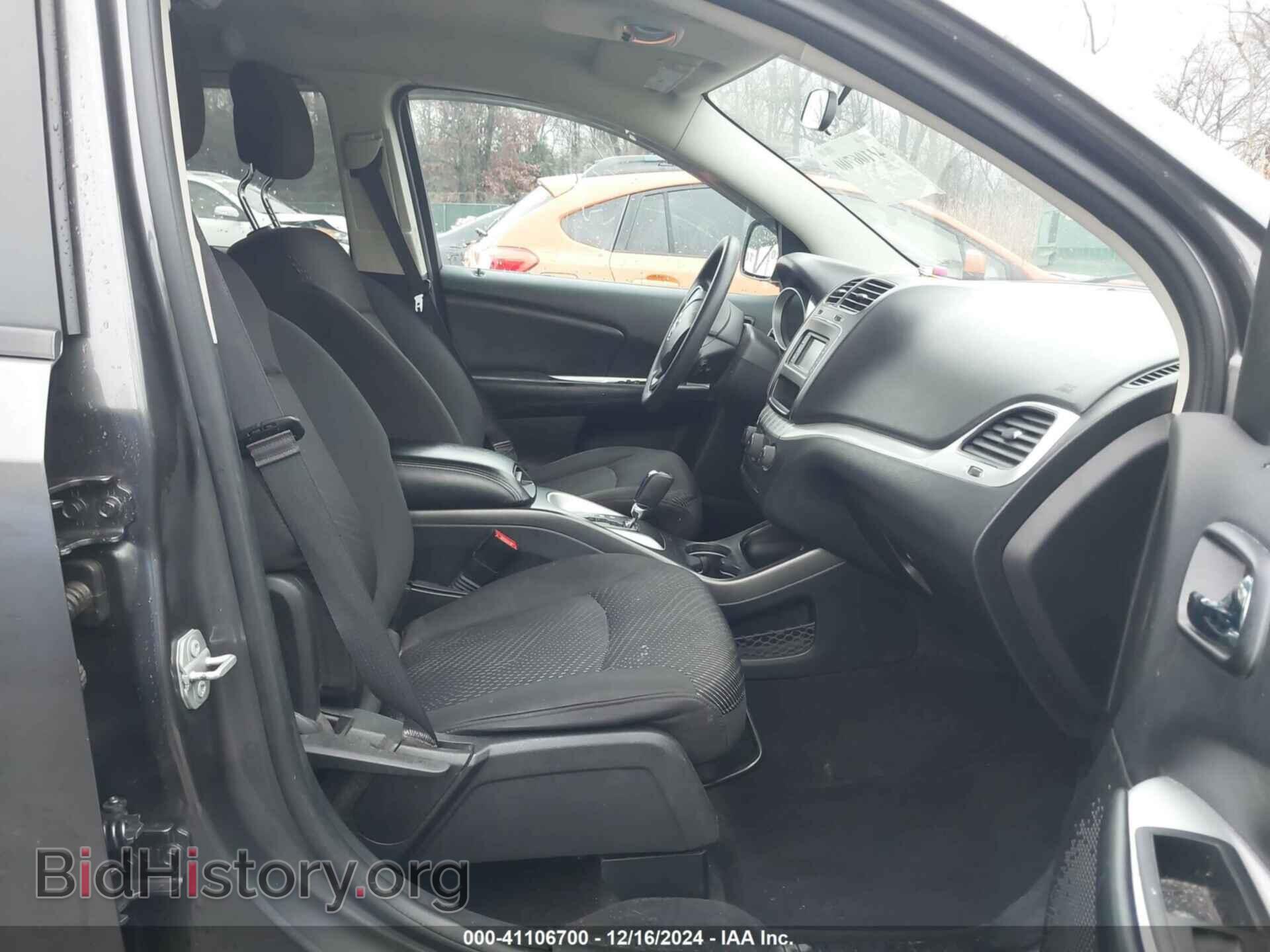 2016 DODGE JOURNEY - VIN: 3C4PDCBG8GT224886 - Фото 5