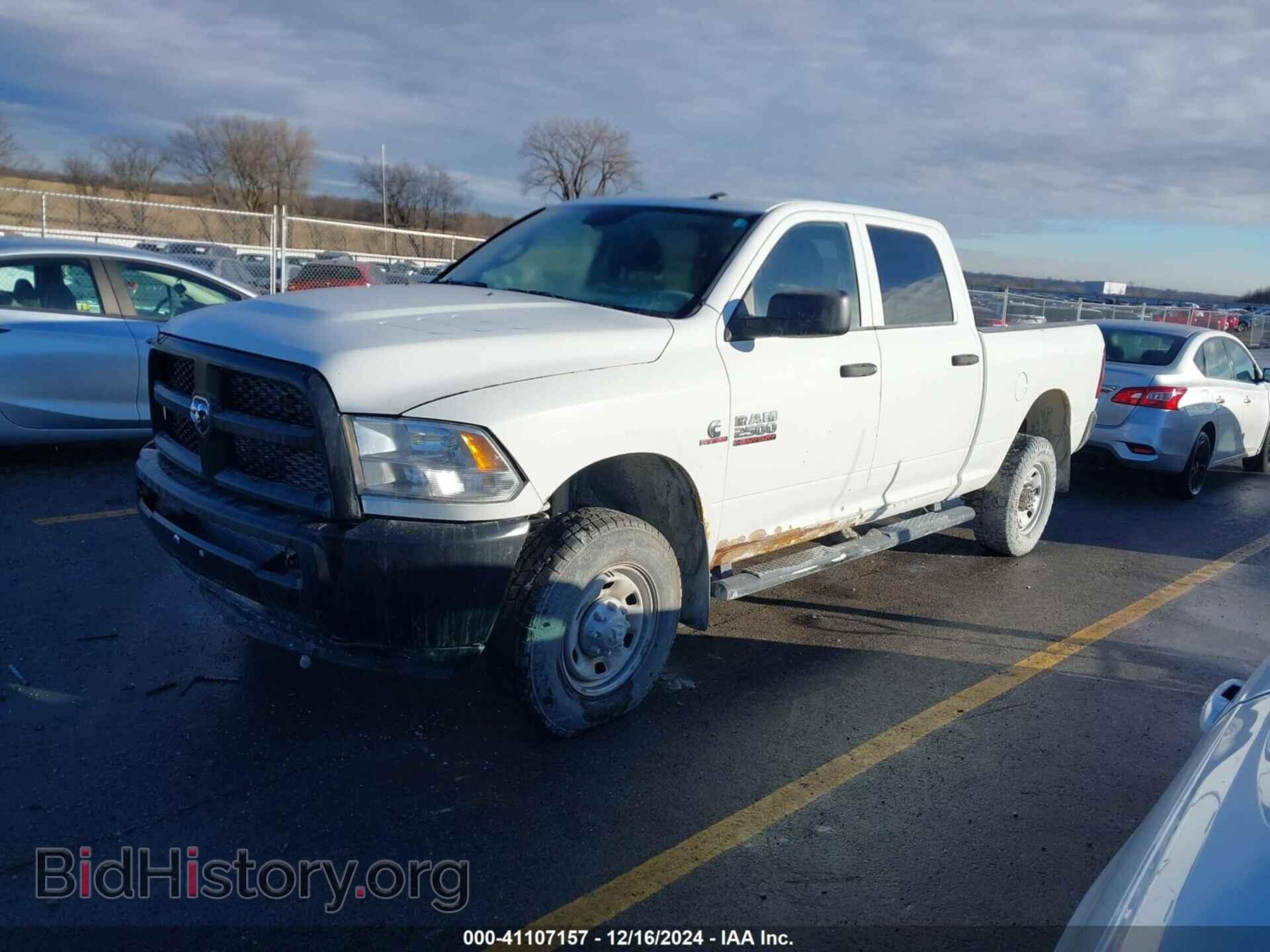 2015 RAM 2500 - VIN: 3C6UR5CLXFG642988 - Фото 2