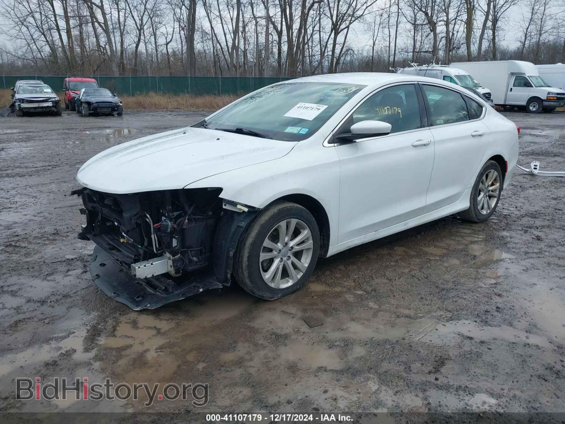 2016 CHRYSLER 200 - VIN: 1C3CCCAB8GN123679 - Фото 2