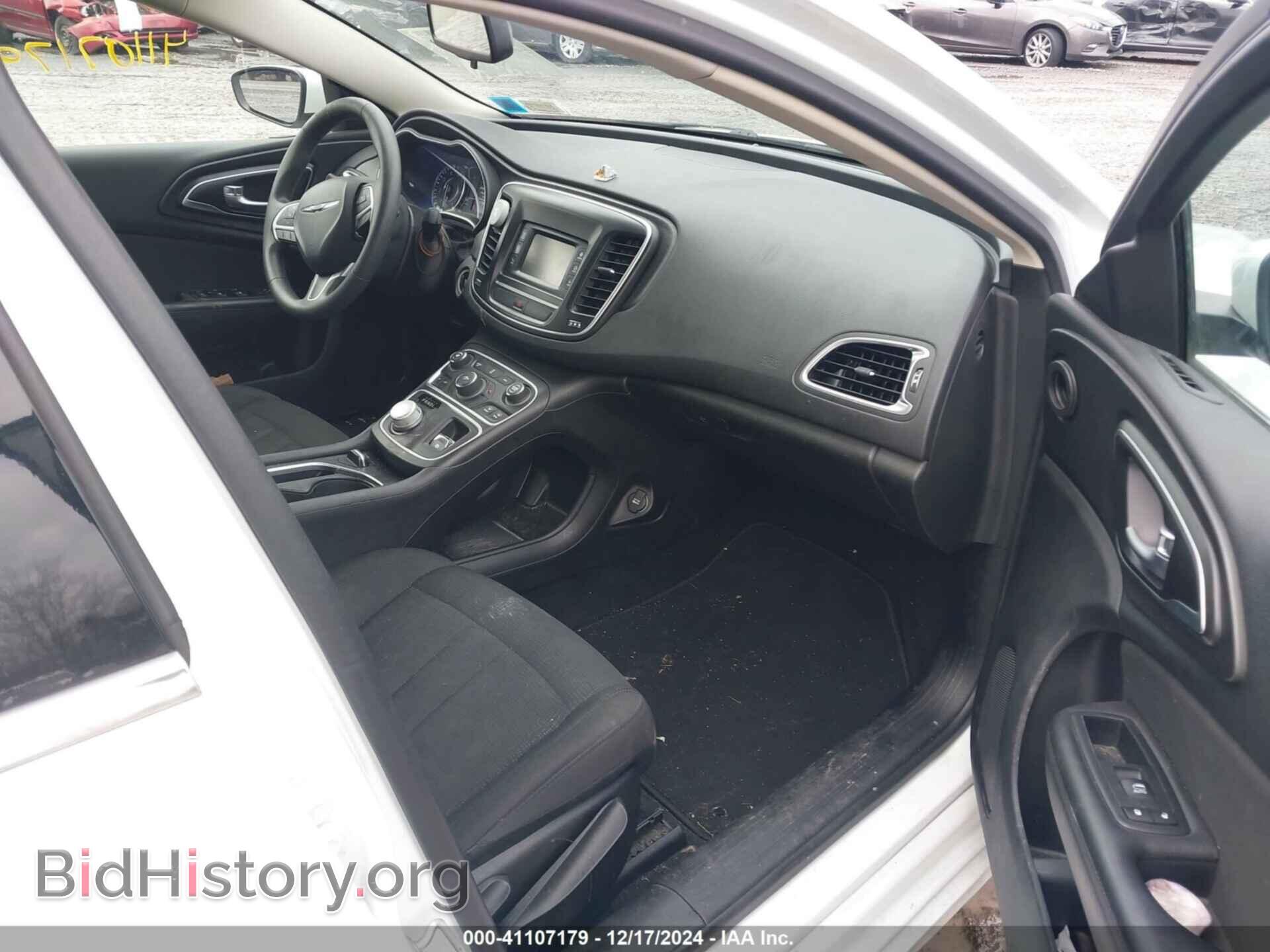 2016 CHRYSLER 200 - VIN: 1C3CCCAB8GN123679 - Фото 5