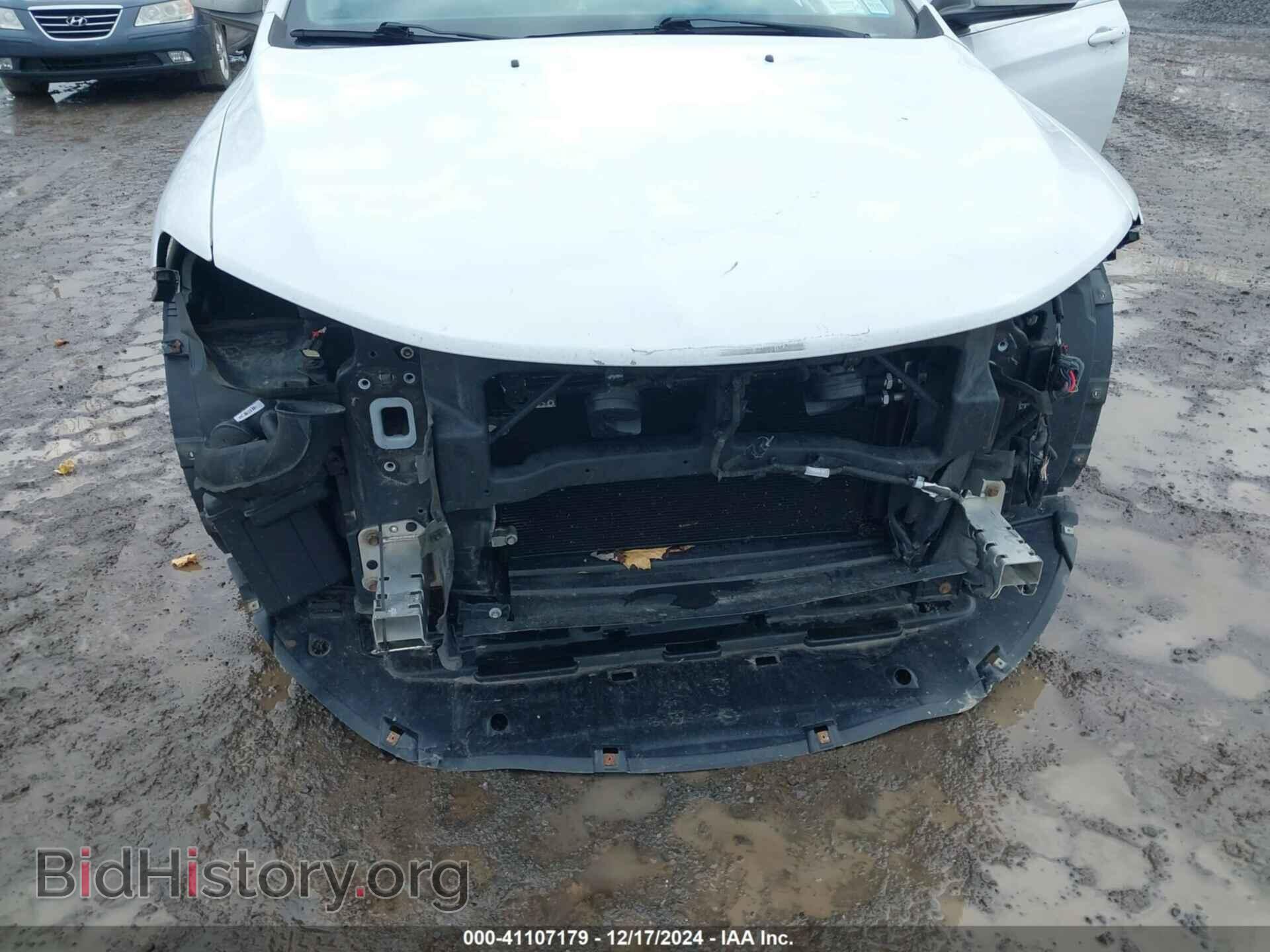 2016 CHRYSLER 200 - VIN: 1C3CCCAB8GN123679 - Фото 6