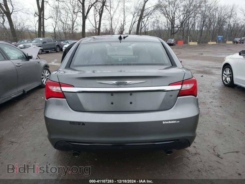 2013 Chrysler 200 (VIN 1C3CCBBG9DN711963) — photo 16 of 18