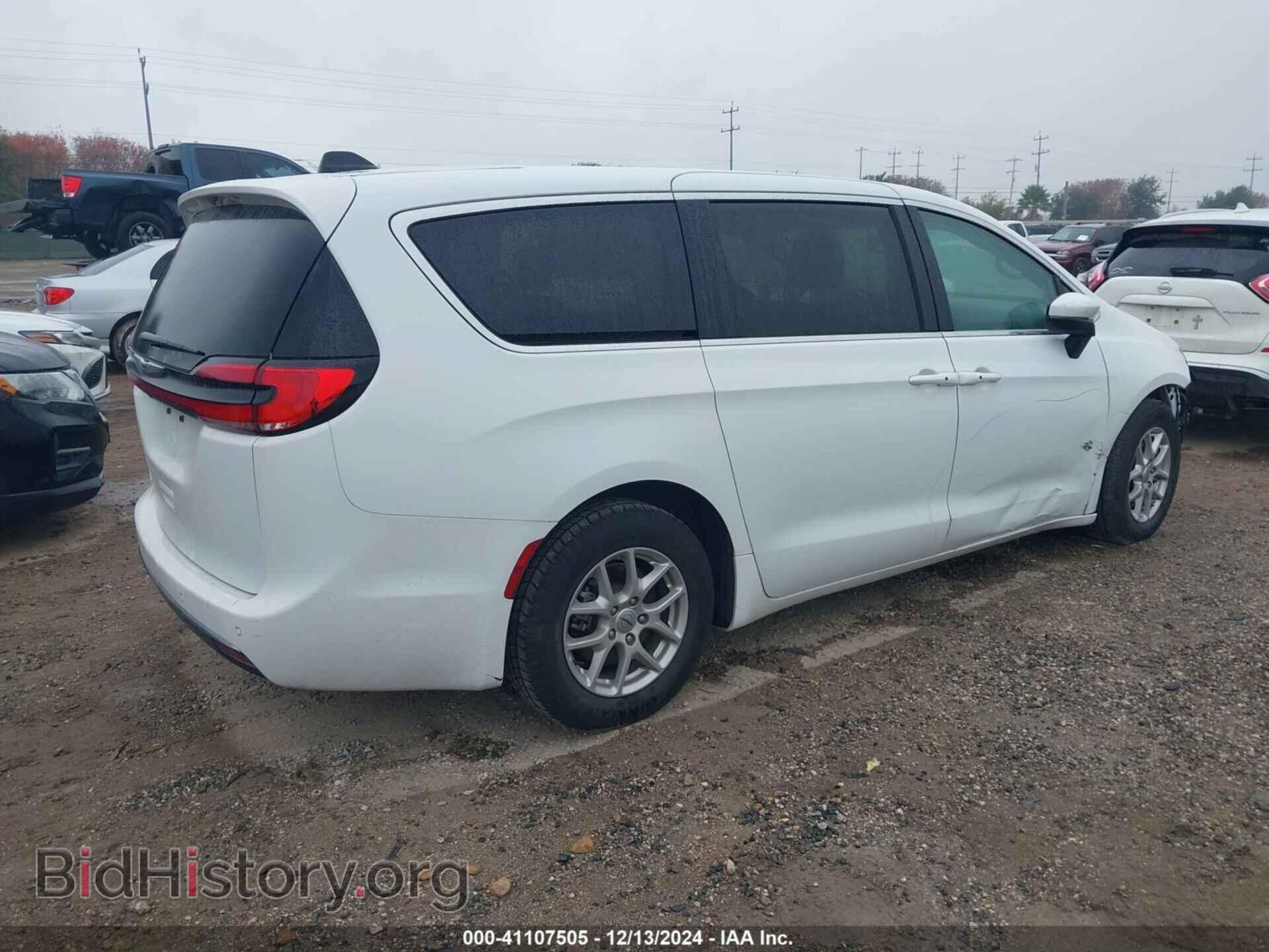 2023 CHRYSLER PACIFICA - VIN: 2C4RC1BG2PR550184 - Фото 4