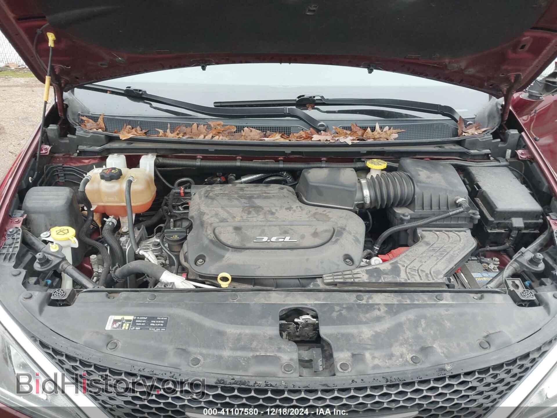 2017 CHRYSLER PACIFICA - VIN: 2C4RC1EG2HR644014 - Photo 10