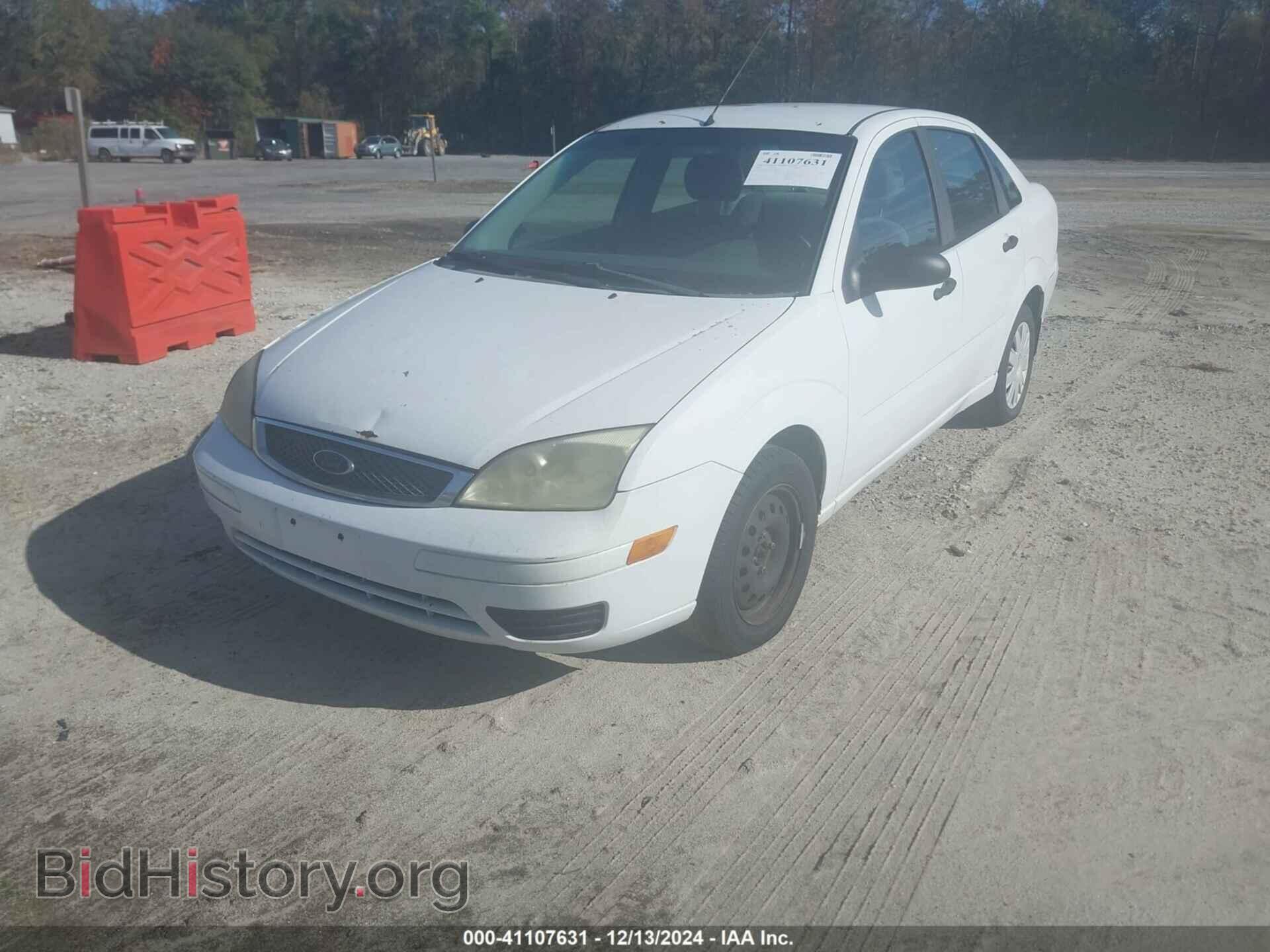 2005 FORD FOCUS - VIN: 1FAFP34N05W179986 - Фото 2