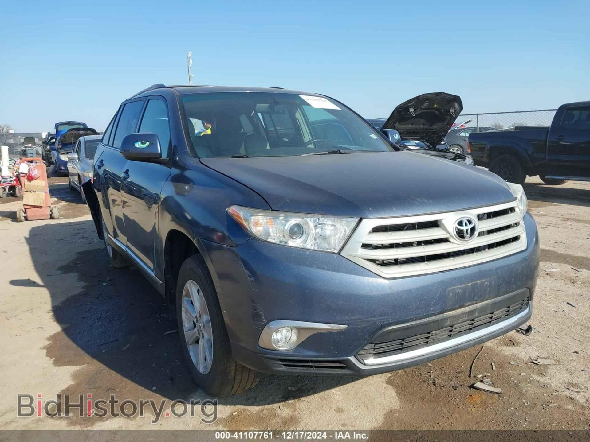 Photo 5TDBK3EH8DS219911 - TOYOTA HIGHLANDER 2013