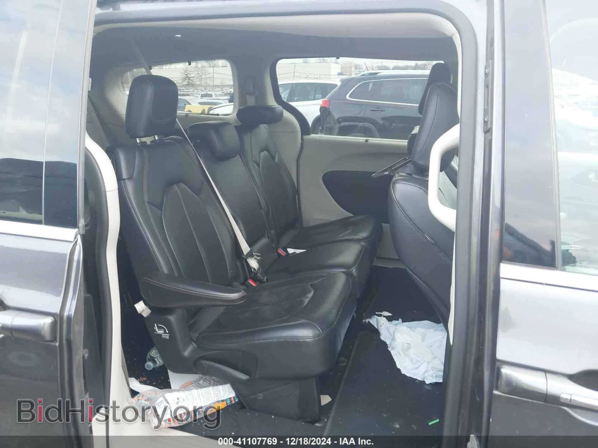 2018 CHRYSLER PACIFICA - VIN: 2C4RC1BG4JR353167 - Фото 8