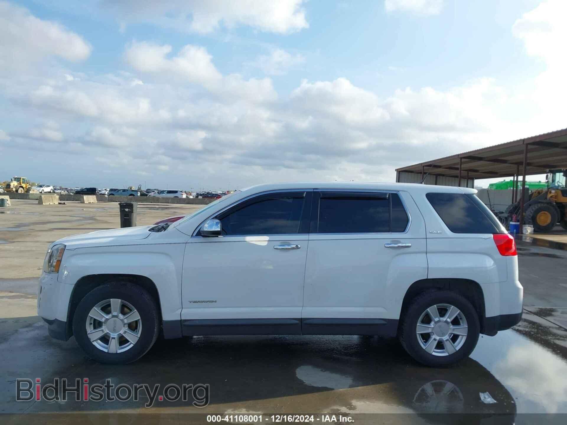 2011 GMC TERRAIN - VIN: 2CTALMEC1B6216136 - Photo 14
