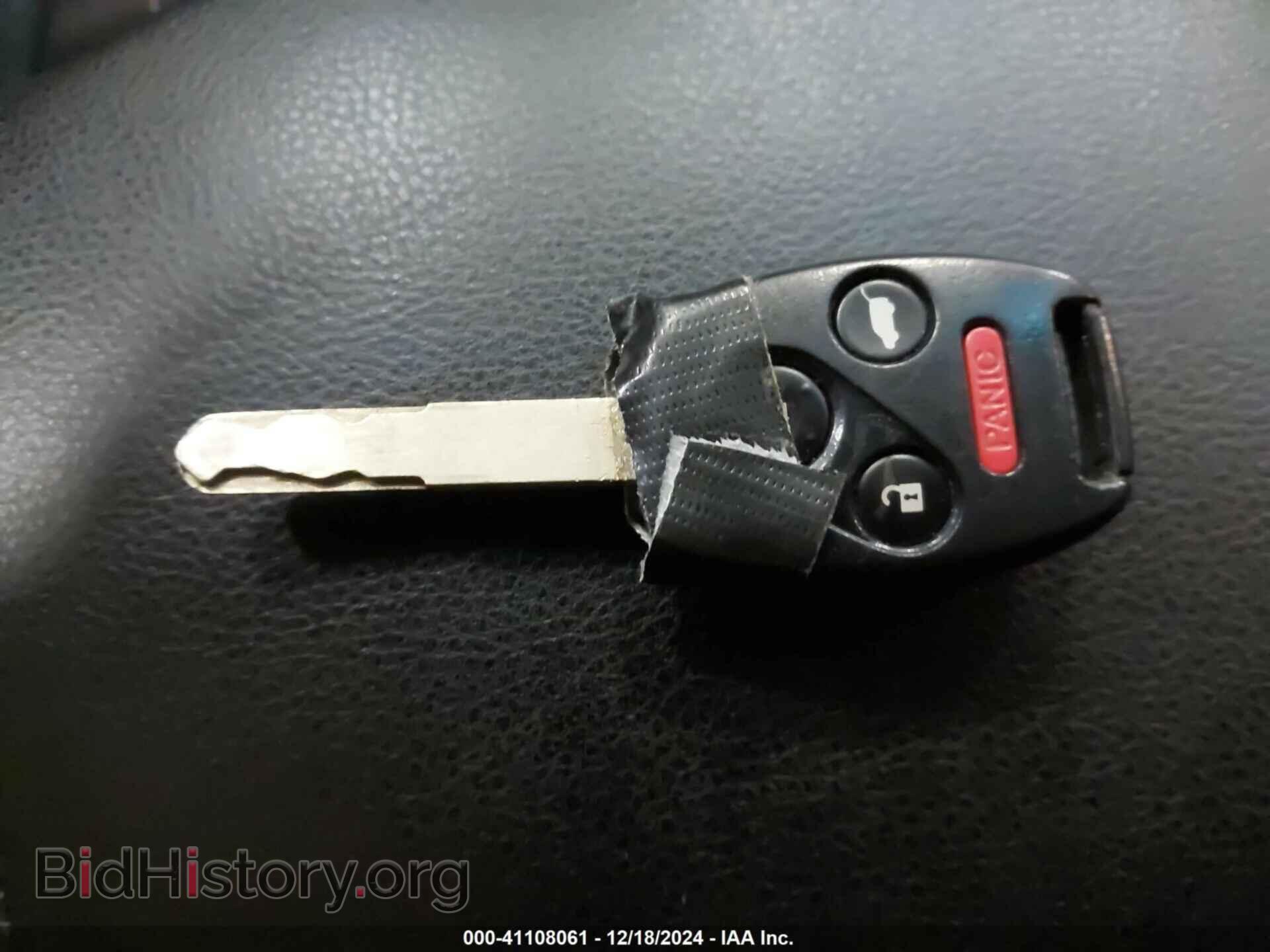 2011 HONDA PILOT - VIN: 5FNYF3H92BB041627 - Фото 11