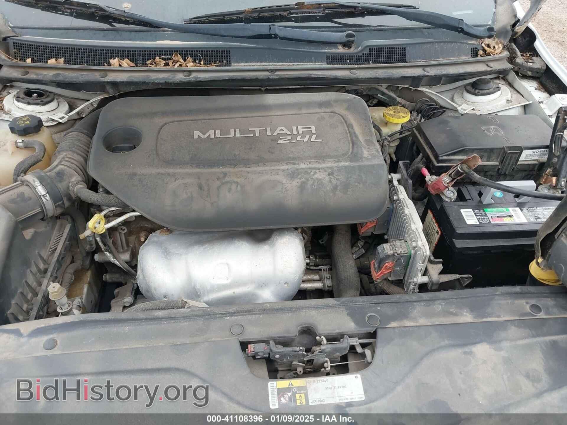 2015 CHRYSLER 200 - VIN: 1C3CCCCB9FN544595 - Фото 10