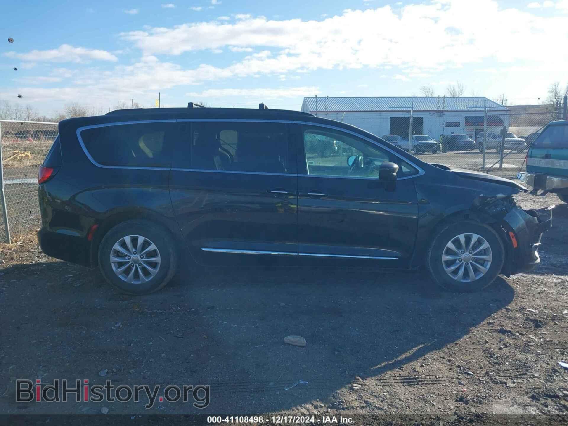 2017 CHRYSLER PACIFICA - VIN: 2C4RC1BG3HR569232 - Фото 13