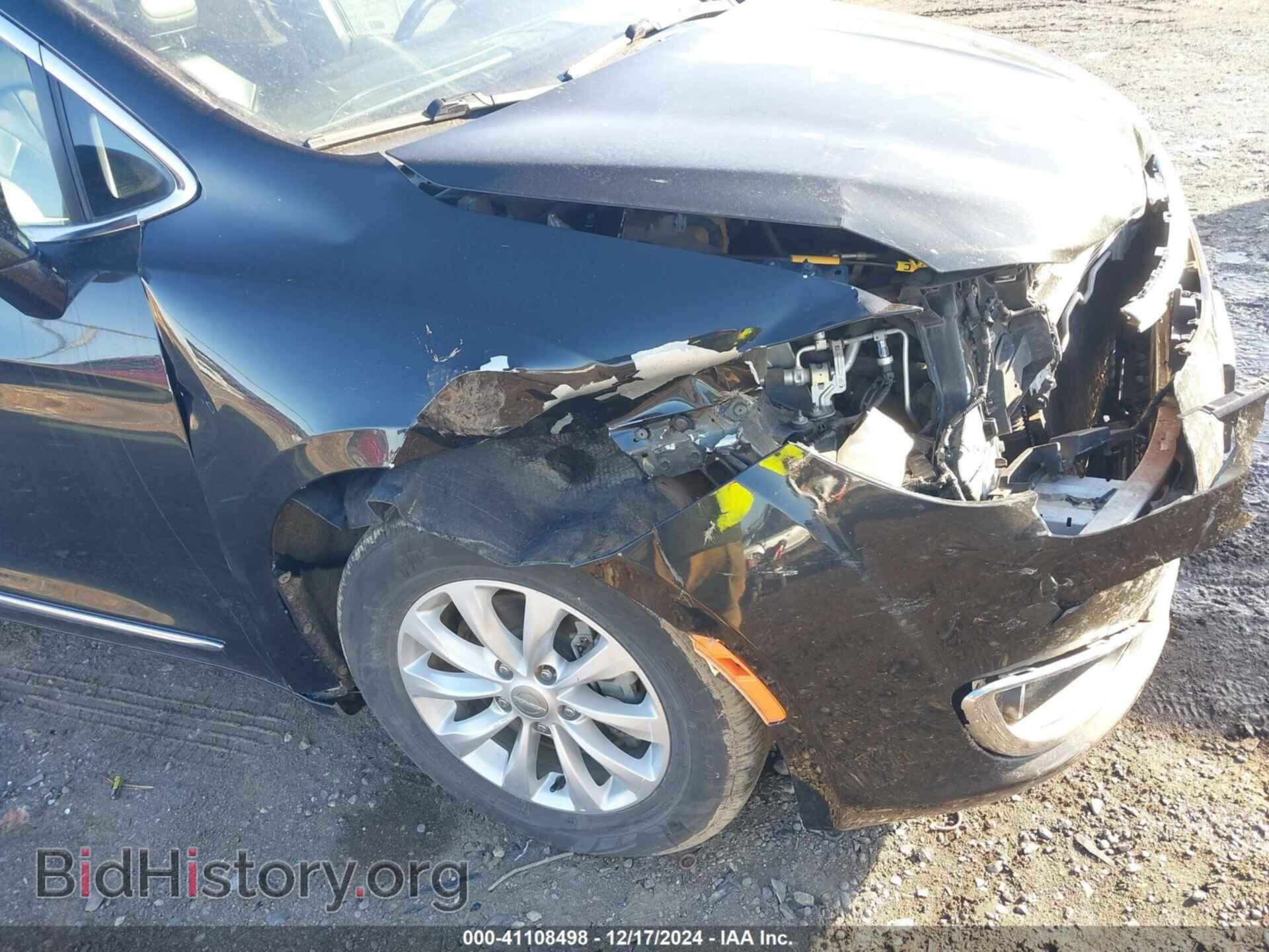 2017 CHRYSLER PACIFICA - VIN: 2C4RC1BG3HR569232 - Фото 17