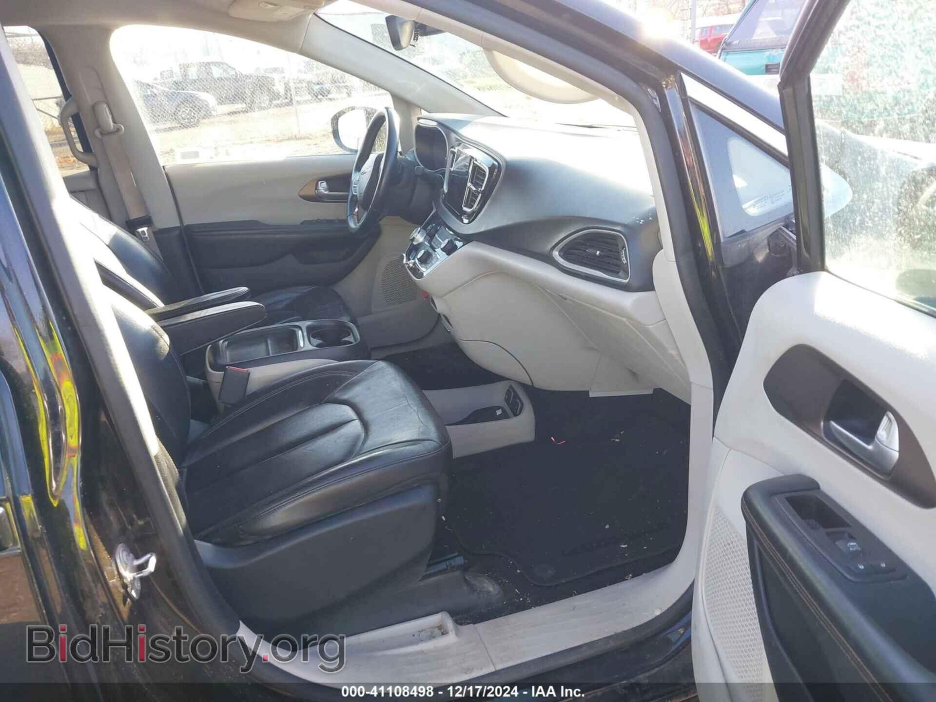 2017 CHRYSLER PACIFICA - VIN: 2C4RC1BG3HR569232 - Фото 5