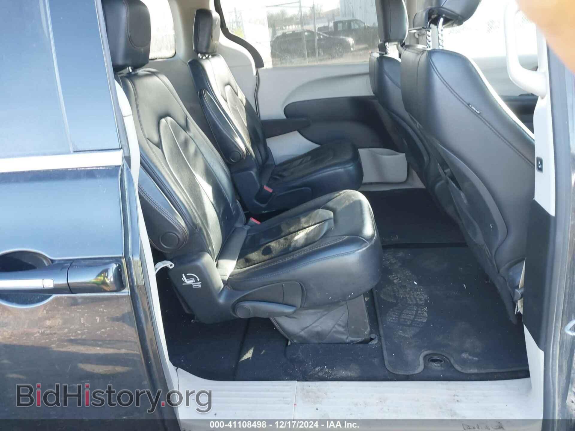 2017 CHRYSLER PACIFICA - VIN: 2C4RC1BG3HR569232 - Фото 8