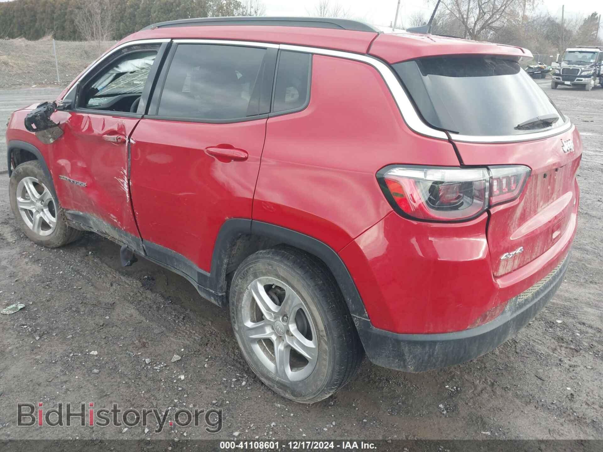 2024 JEEP COMPASS - VIN: 3C4NJDBN2RT604877 - Фото 3