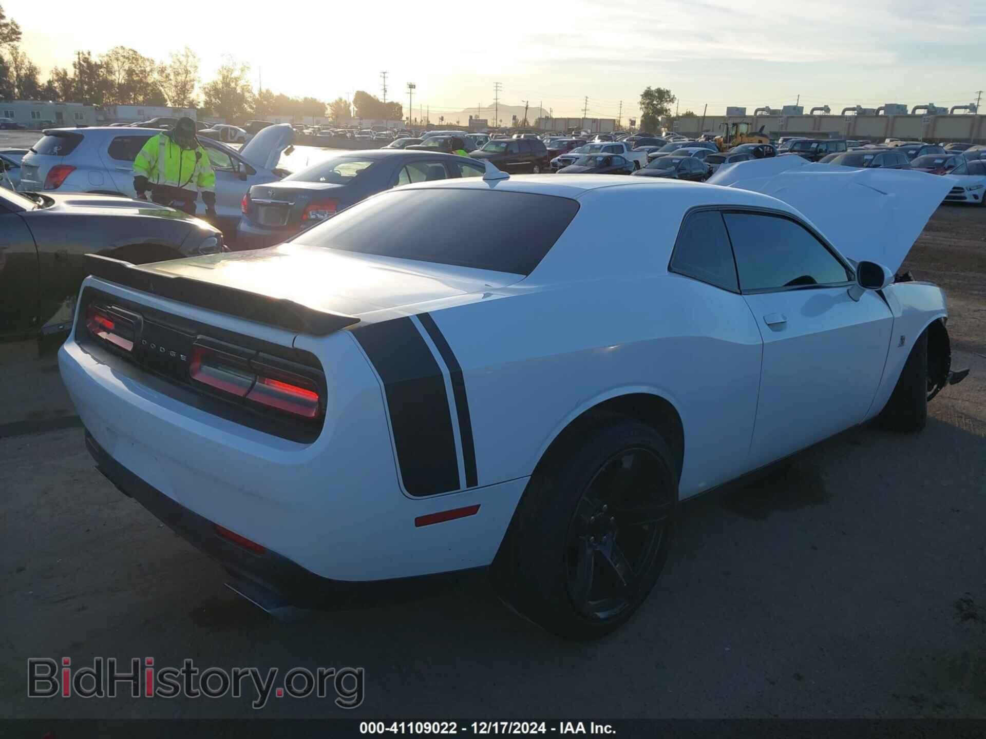 2016 DODGE CHALLENGER - VIN: 2C3CDZFJ1GH284657 - Фото 4