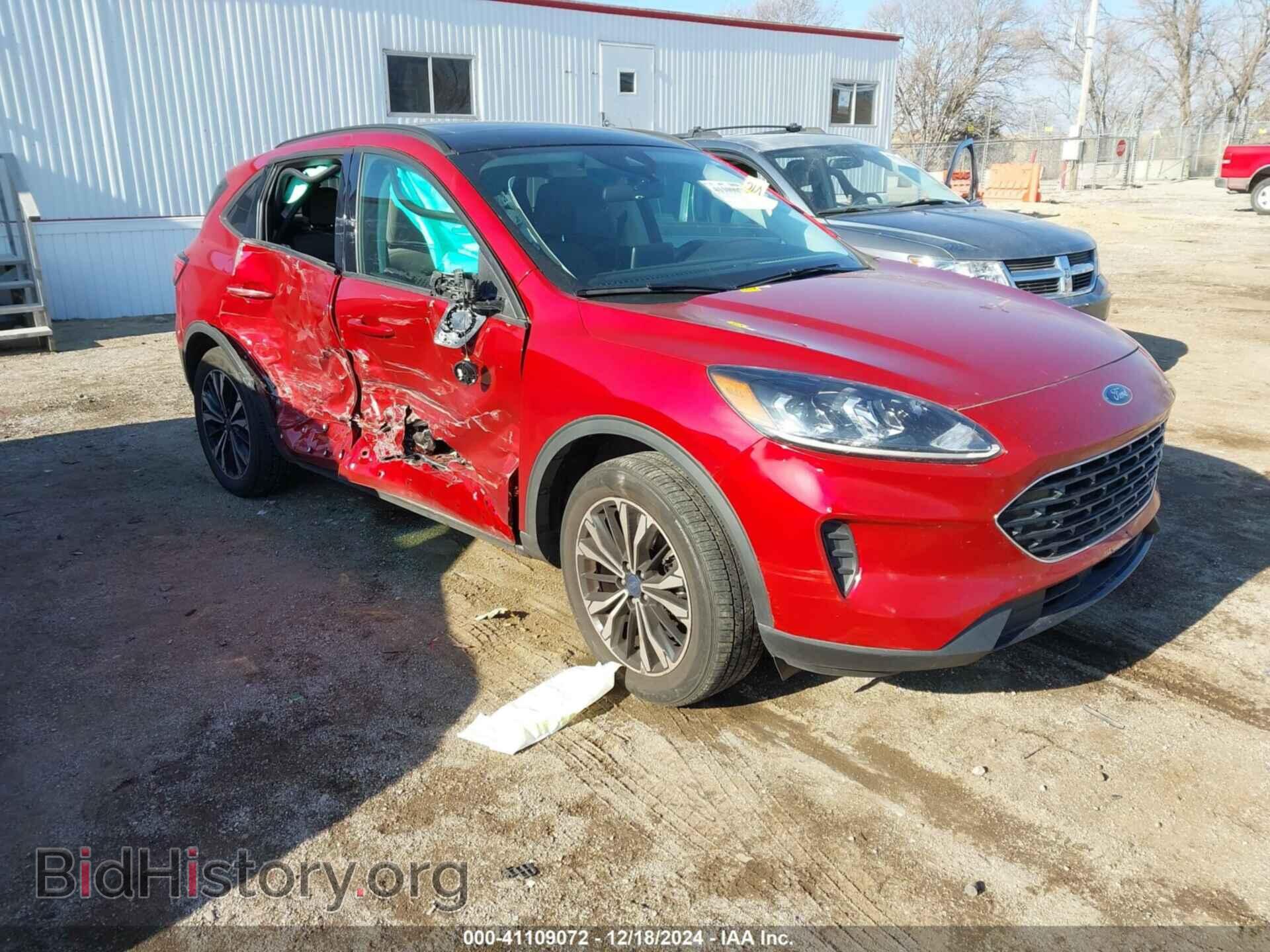 Фотография 1FMCU9G69NUB90652 - FORD ESCAPE 2022