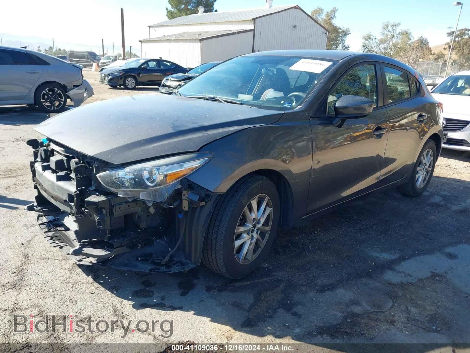 2017 MAZDA MAZDA3 - VIN: 3MZBN1K78HM119396 - Фото 2