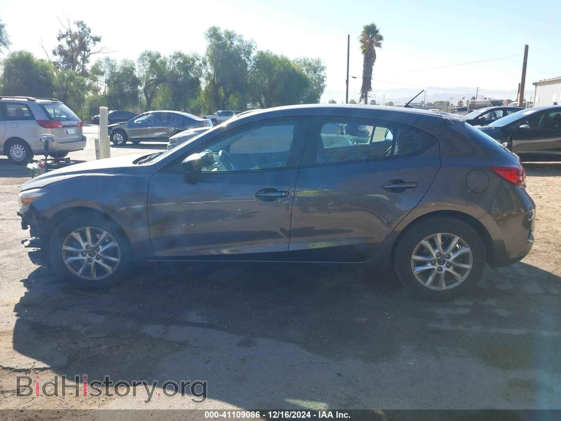 2017 MAZDA MAZDA3 - VIN: 3MZBN1K78HM119396 - Фото 15
