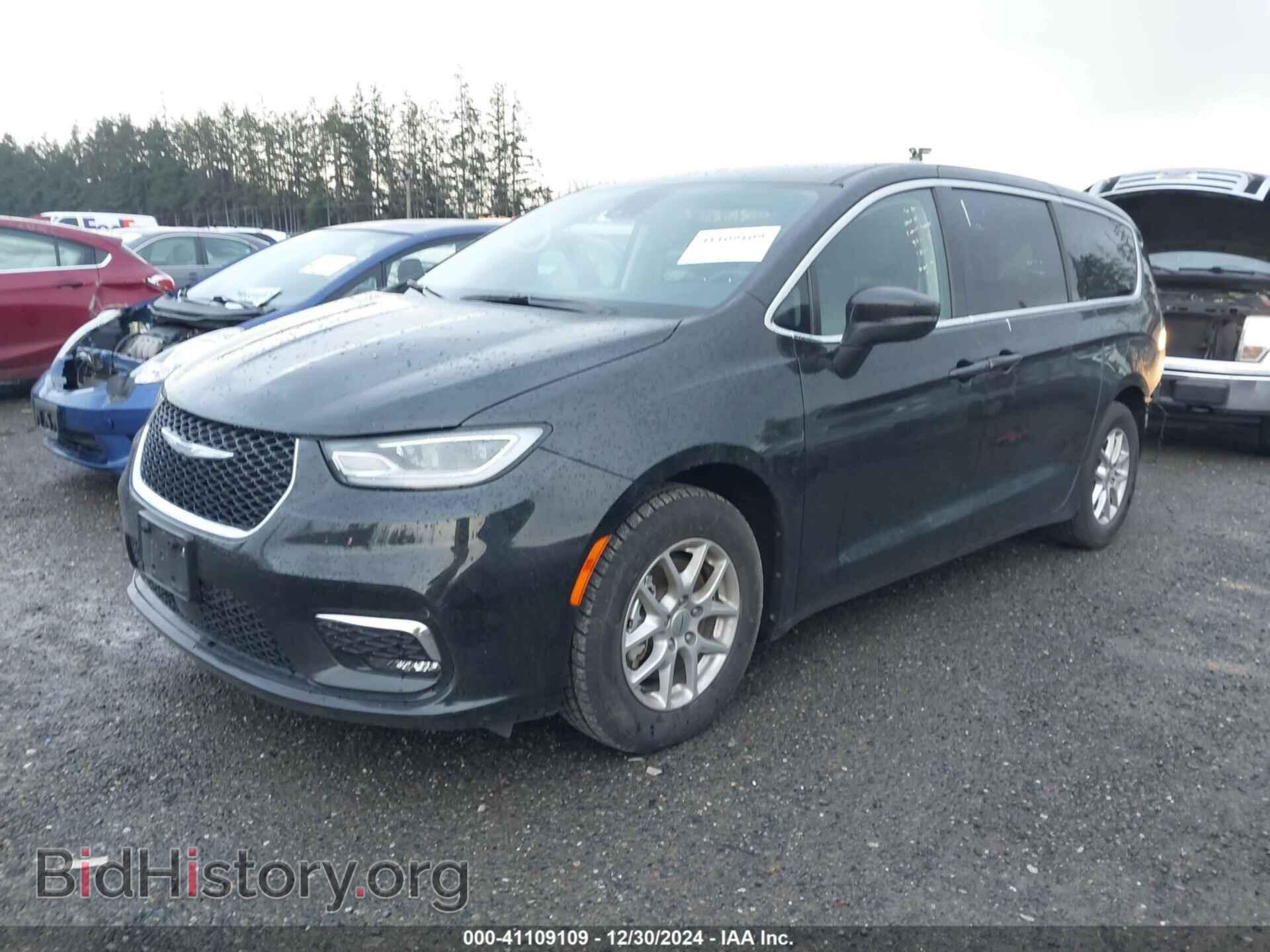 2023 CHRYSLER PACIFICA - VIN: 2C4RC1BG6PR616140 - Фото 2