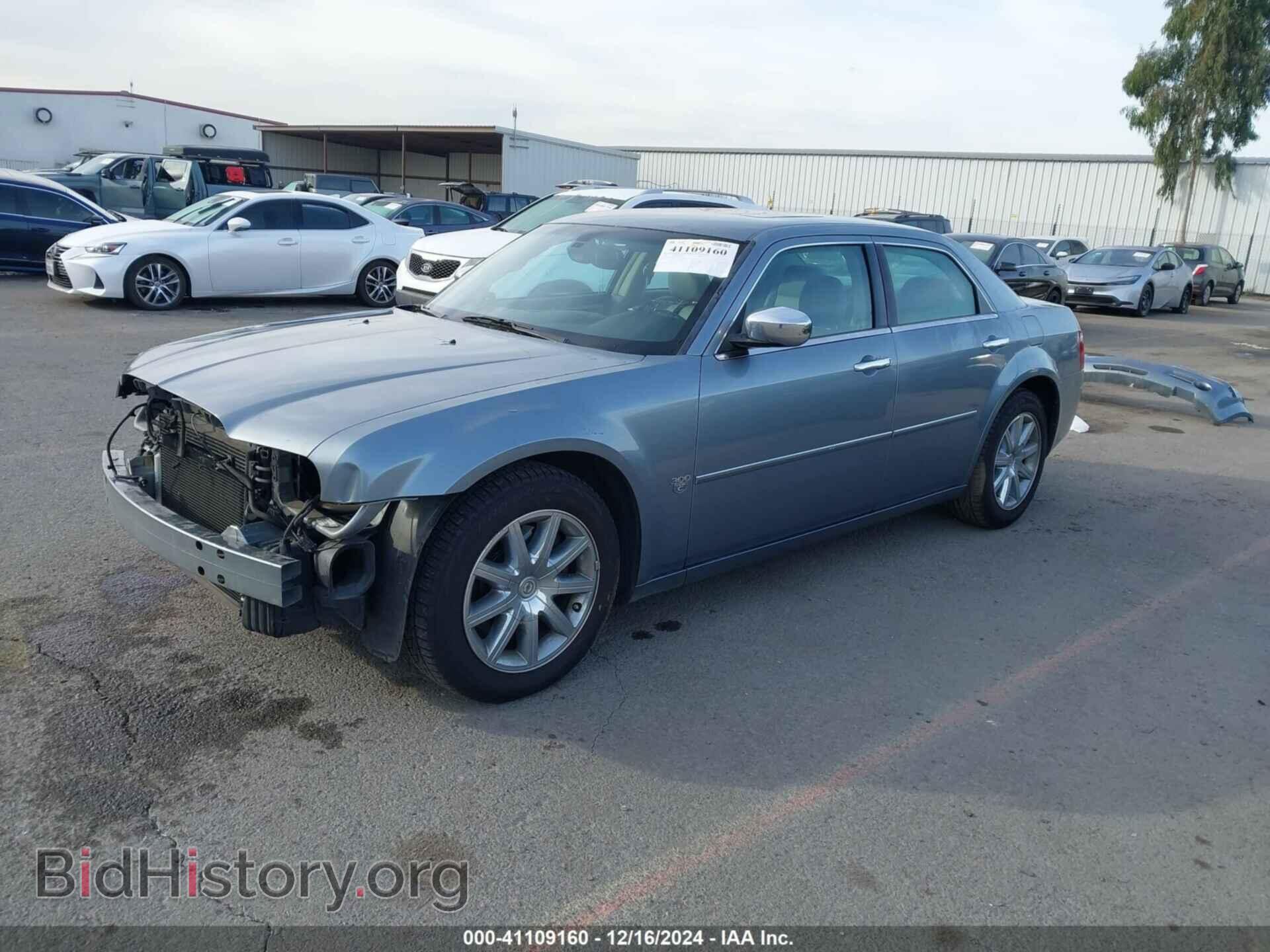 2007 CHRYSLER 300C - VIN: 2C3LA63H17H751925 - Фото 2