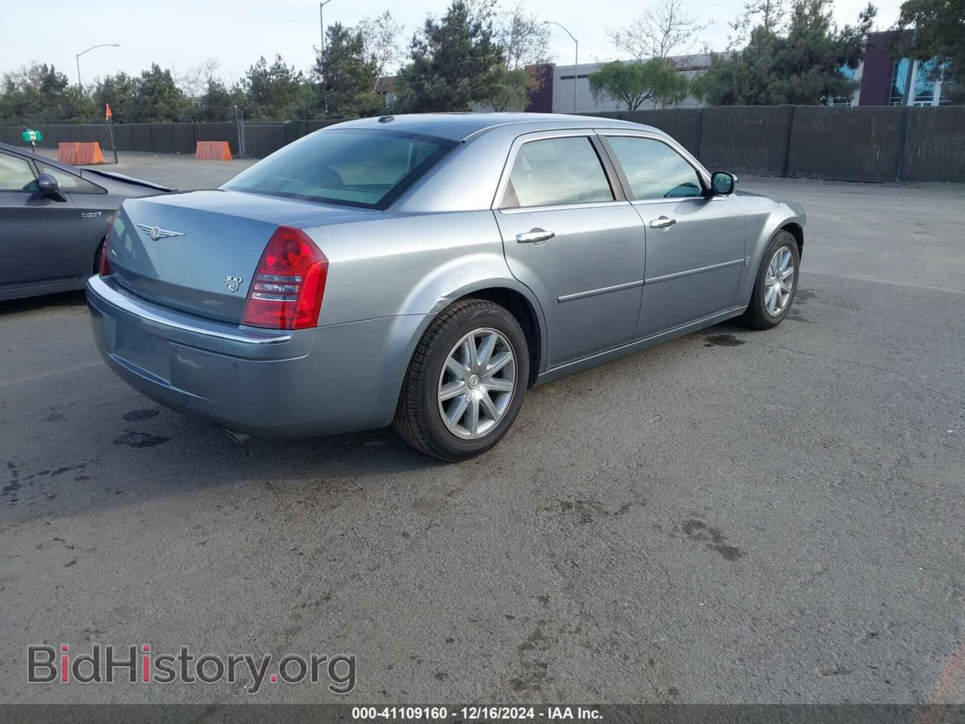 2007 CHRYSLER 300C - VIN: 2C3LA63H17H751925 - Фото 4