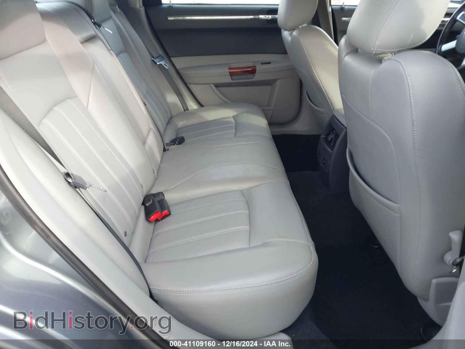 2007 CHRYSLER 300C - VIN: 2C3LA63H17H751925 - Фото 8