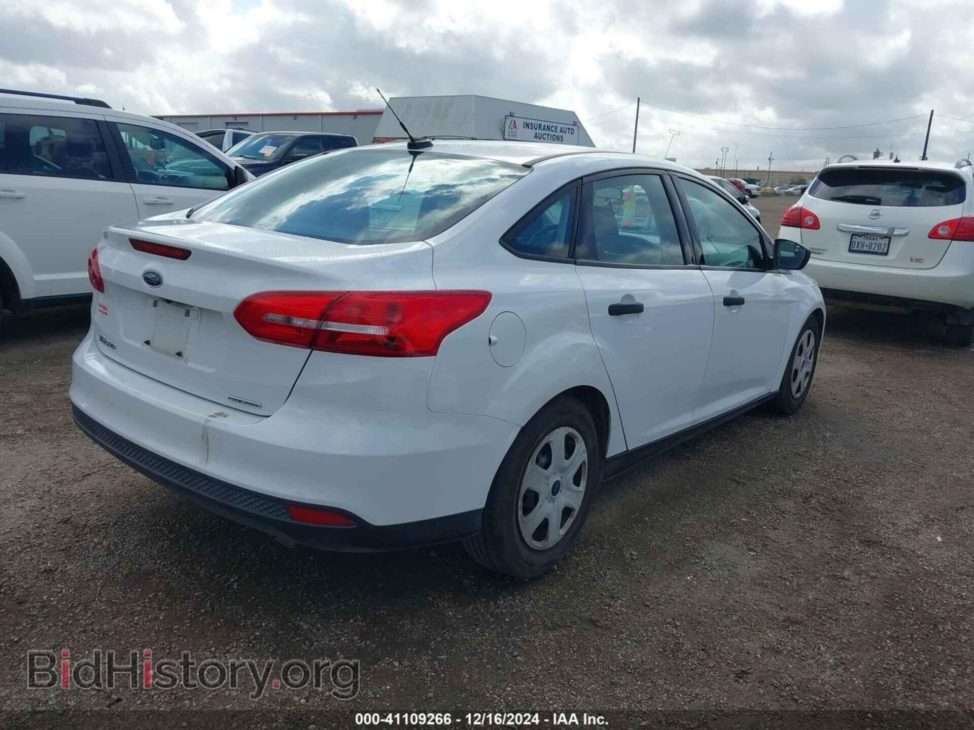 2016 FORD FOCUS - VIN: 1FADP3E26GL245053 - Photo 4