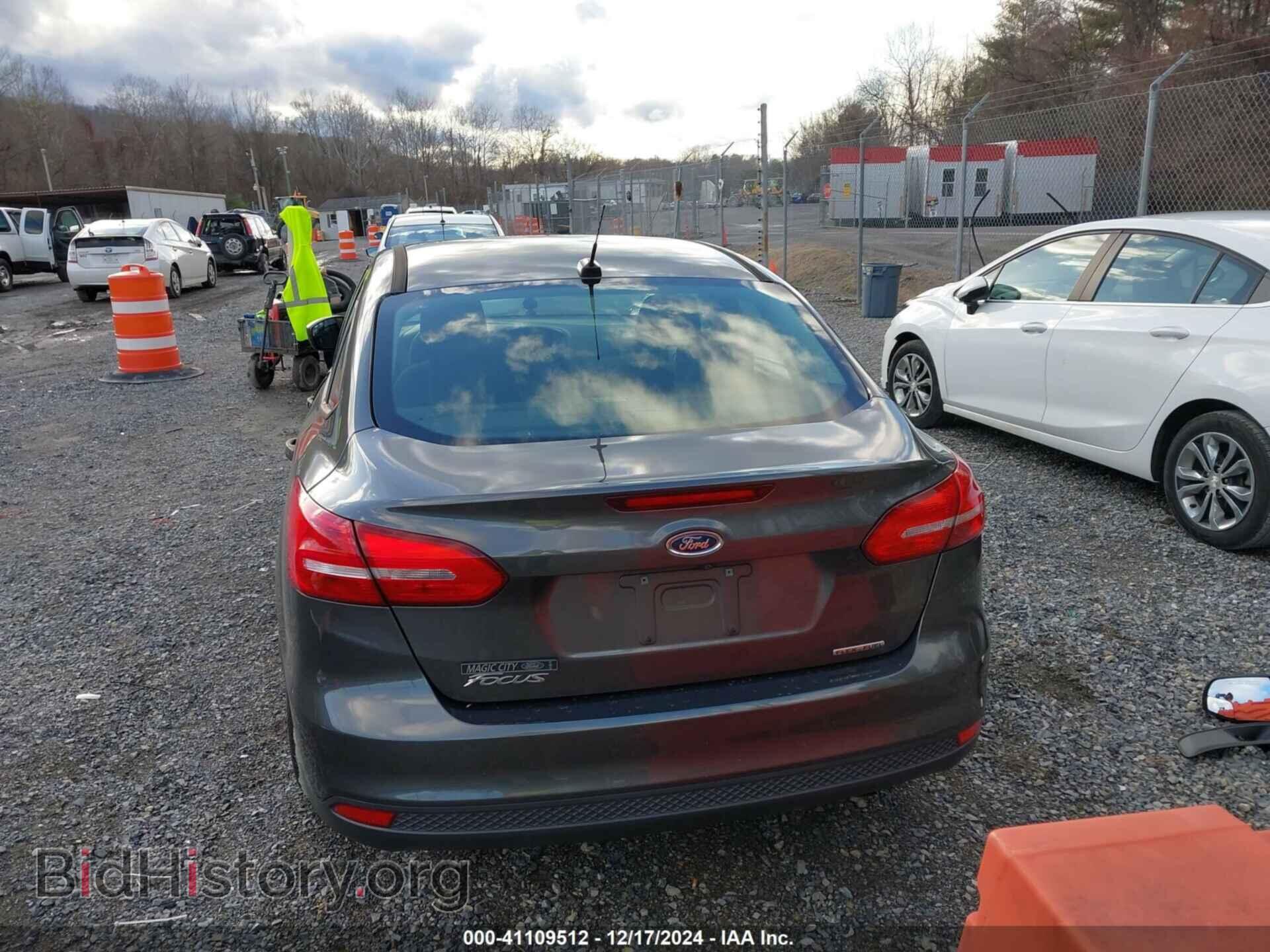 2016 FORD FOCUS - VIN: 1FADP3E24GL393881 - Фото 17