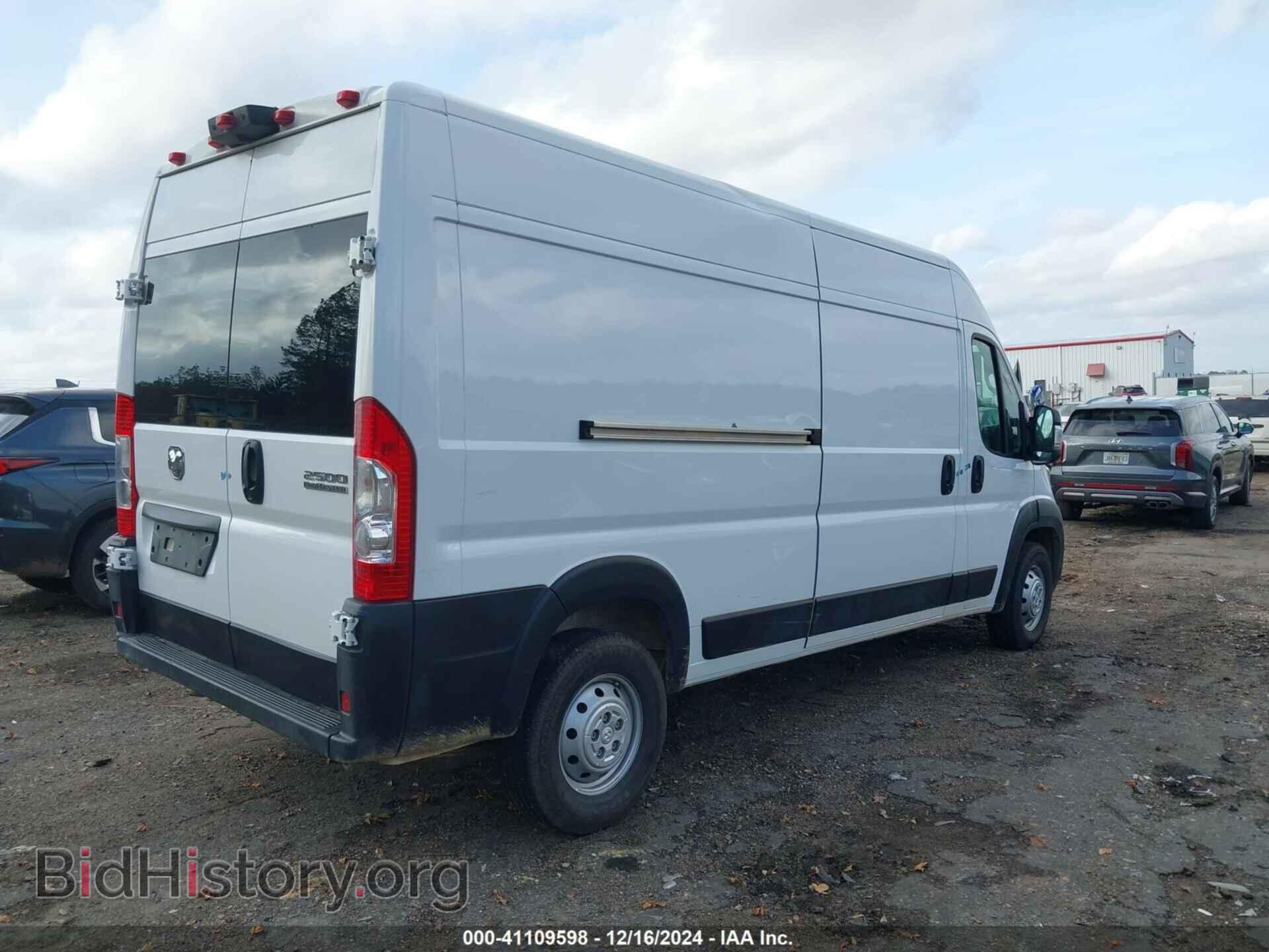 2023 RAM PROMASTER 2500 - VIN: 3C6LRVDG0PE596288 - Фото 4