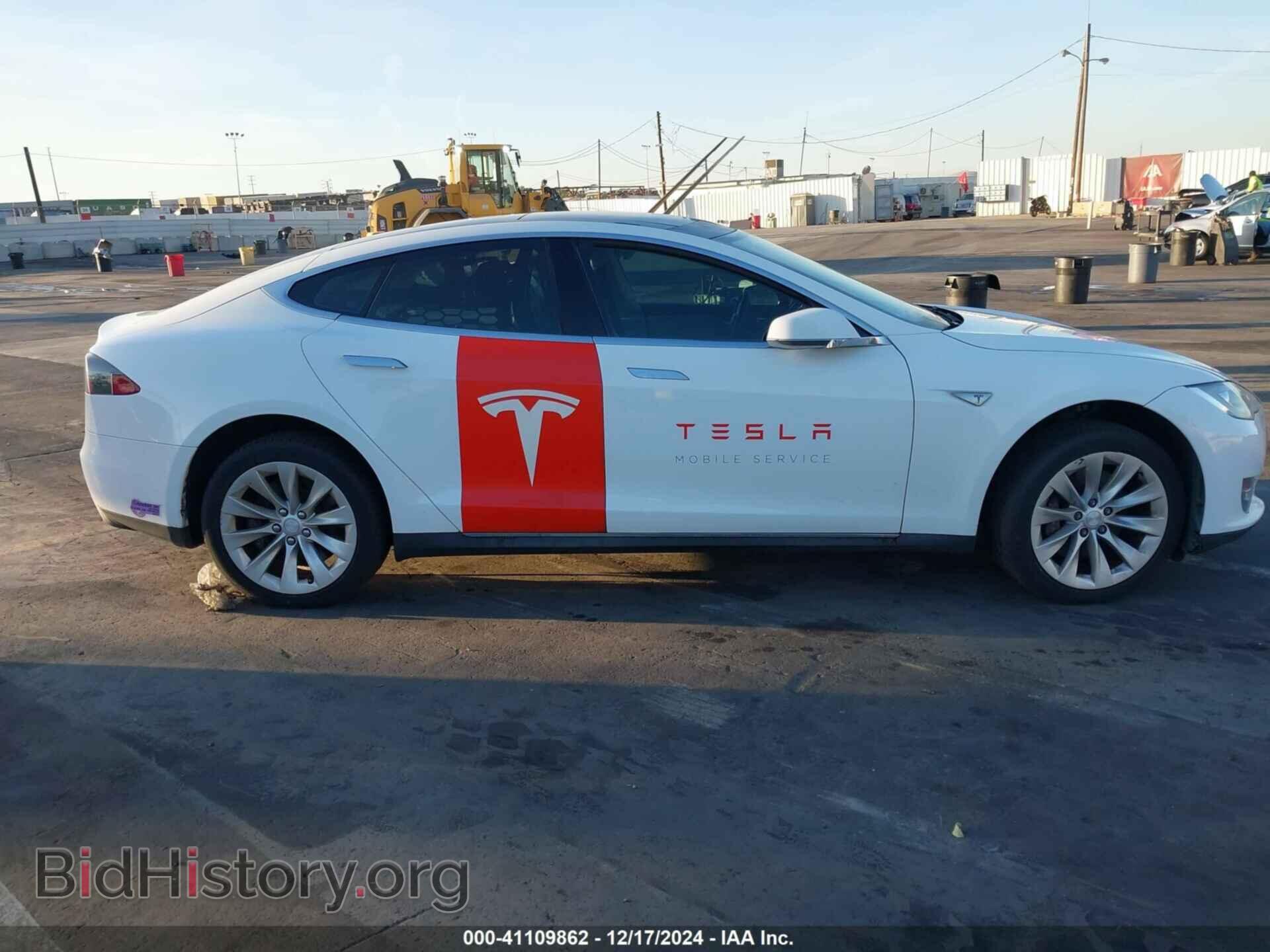 2013 TESLA MODEL S - VIN: 5YJSA1DN5DFP27711 - Photo 13