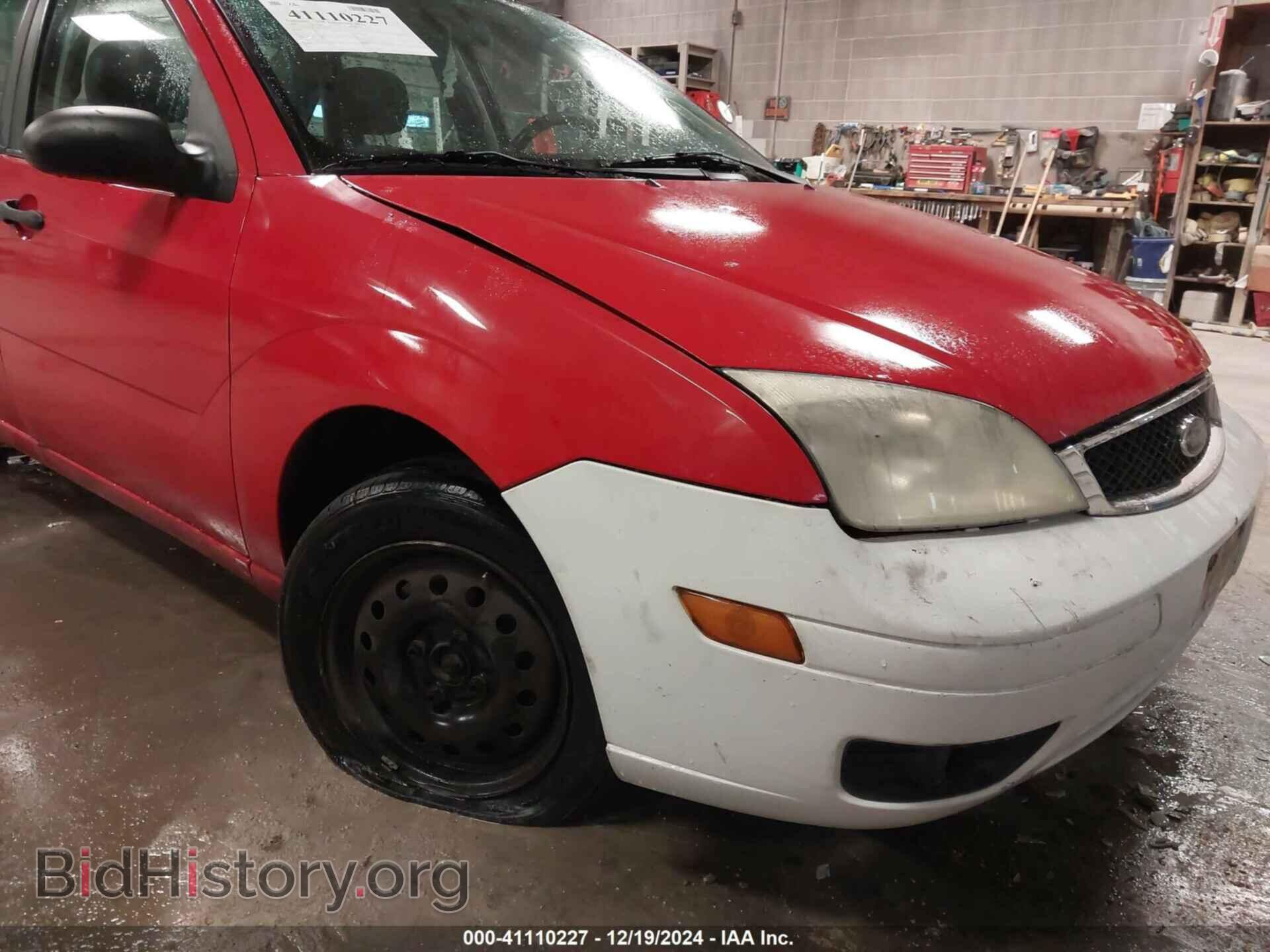 2006 FORD FOCUS - VIN: 1FAFP34NX6W253447 - Фото 12