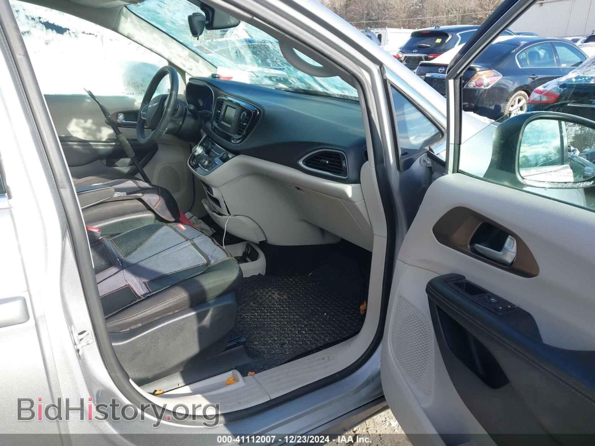 2017 CHRYSLER PACIFICA - VIN: 2C4RC1CG3HR744903 - Фото 5